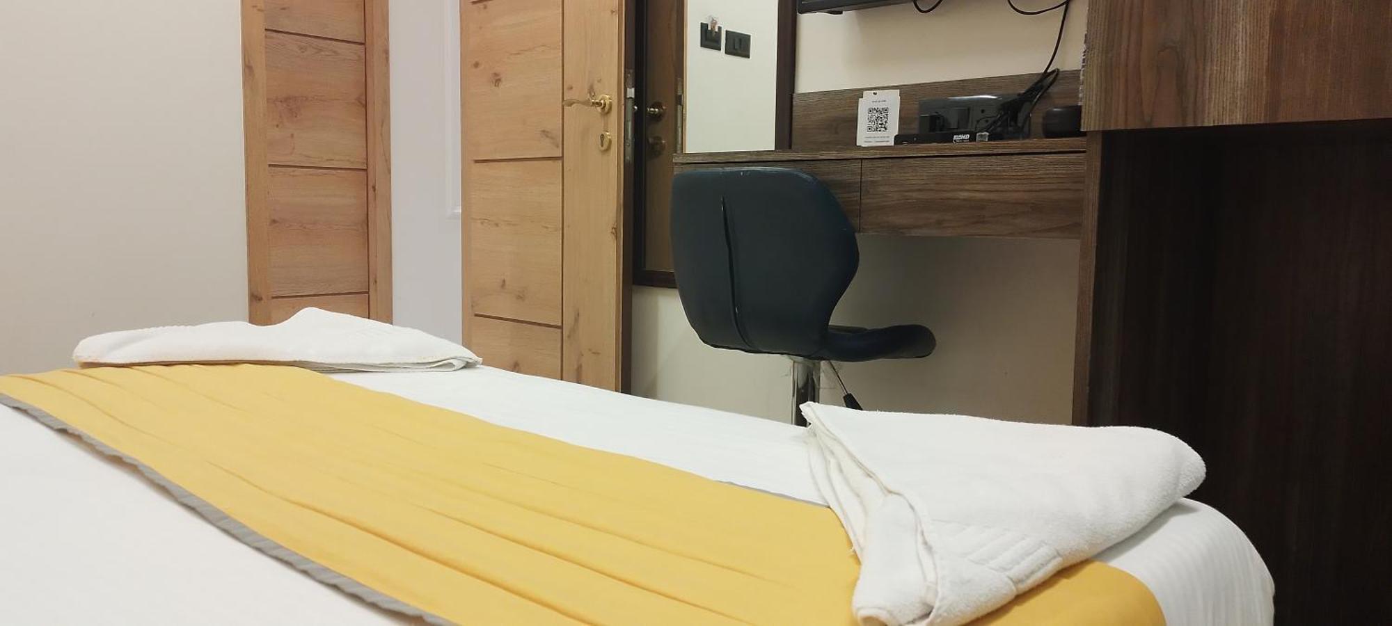 Shine Hospitality Group Hotel 2*
