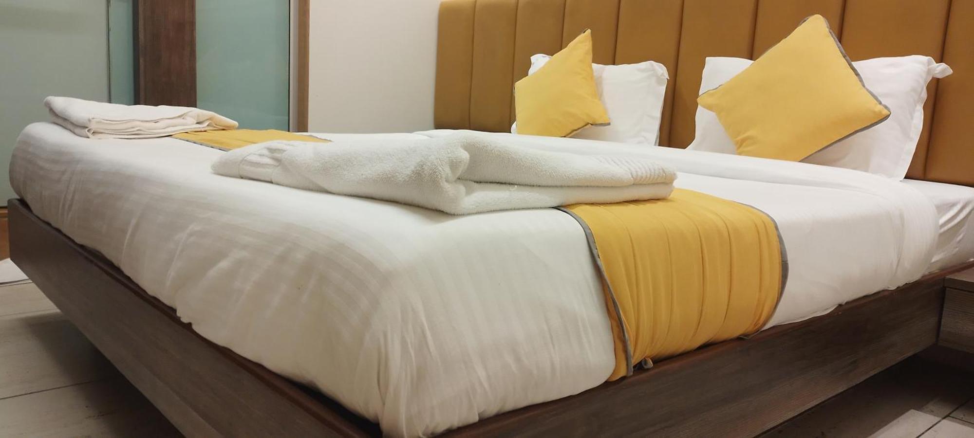 Hotel Shine Hospitality Group