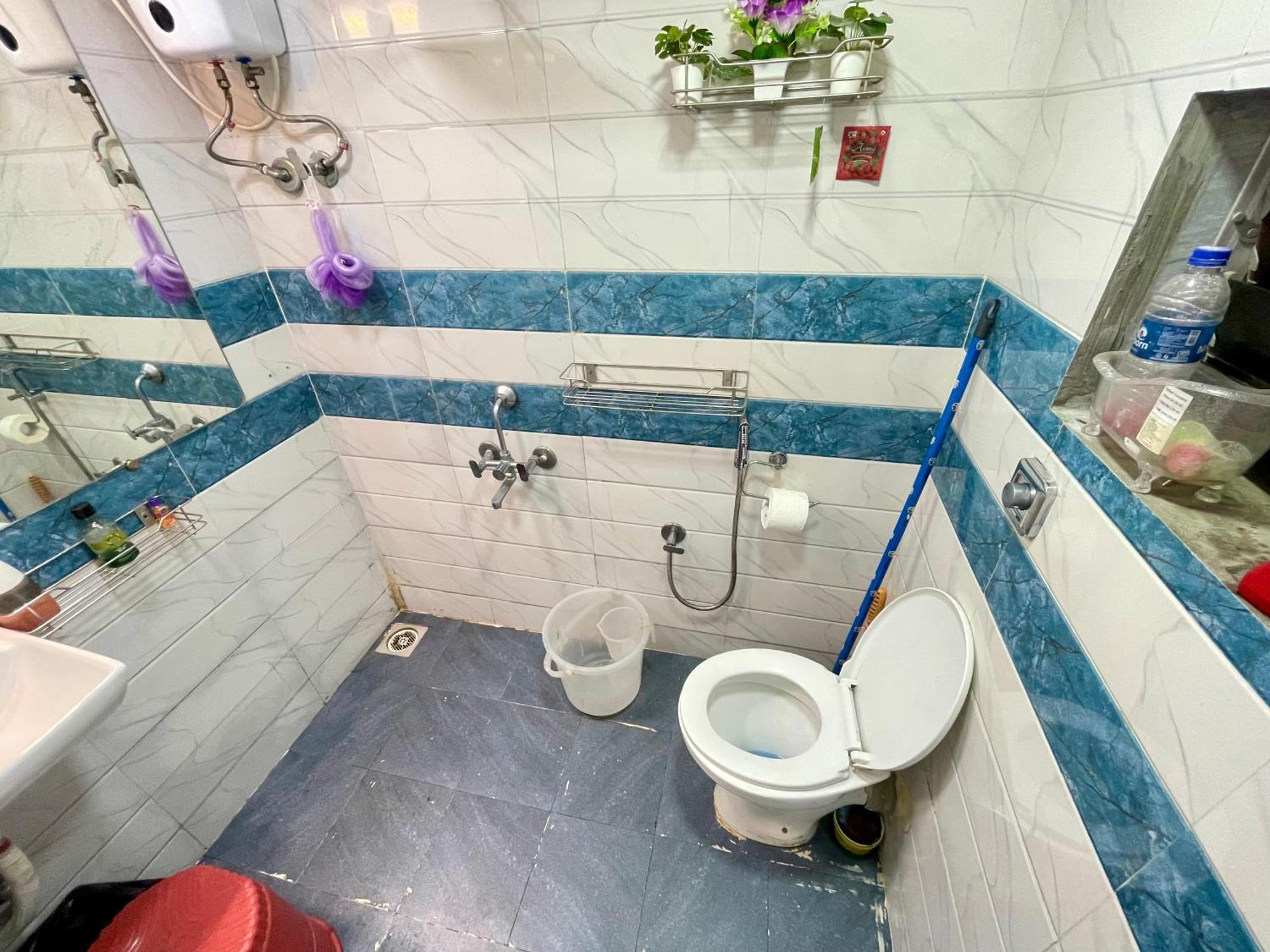 Independent 25 Corner House Bandra West Mumbai
