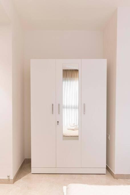Ambient, Stylish 1bhk In Hiranandani Powai Apartment Mumbai