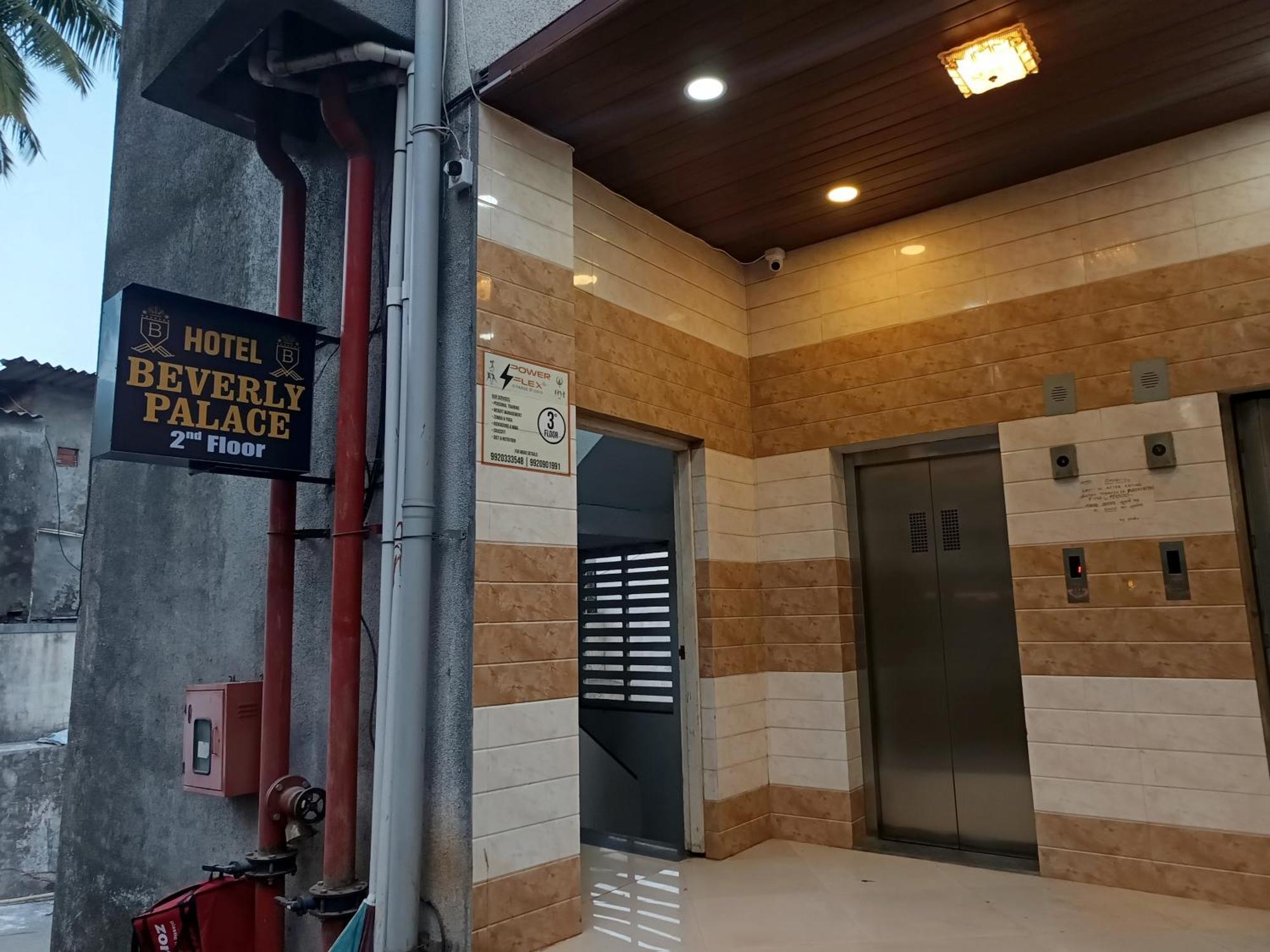 Beverly Palace Santacruz - Near Bkc - Airport T1 3* Mumbai