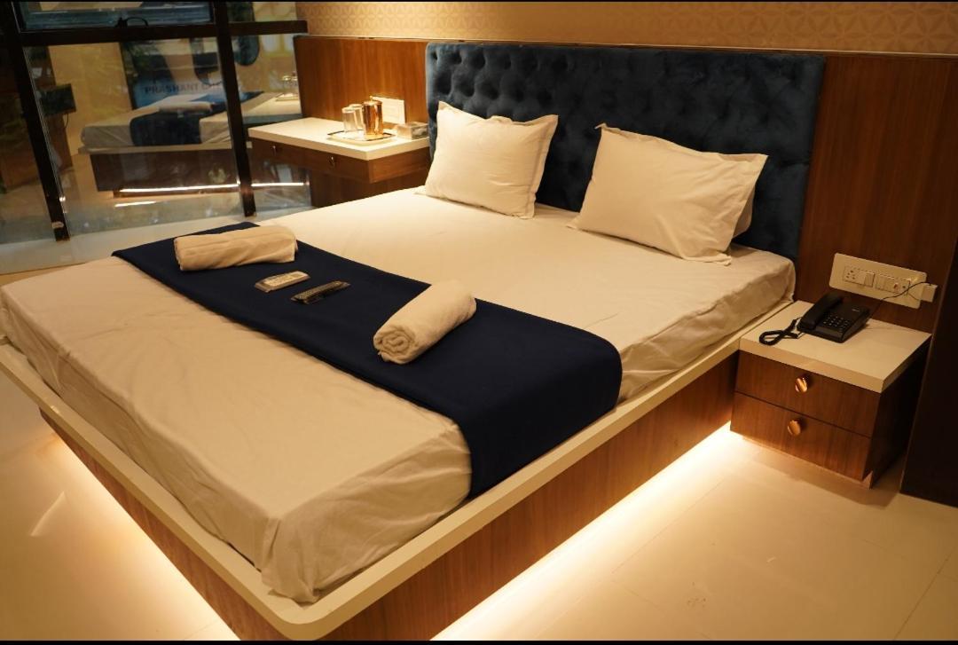 Elegance Hotel 4*