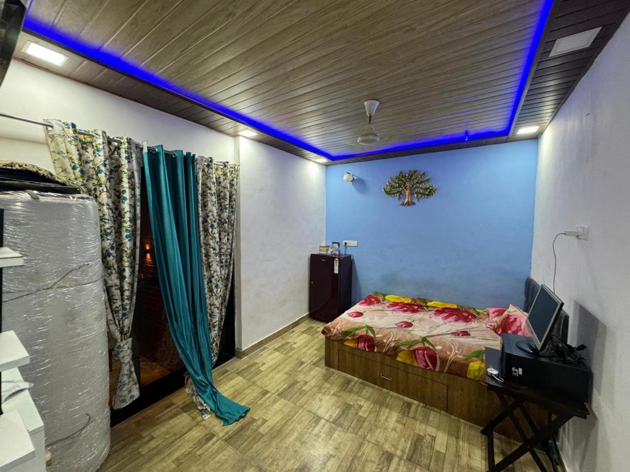Krishna's Bungalow Mumbai