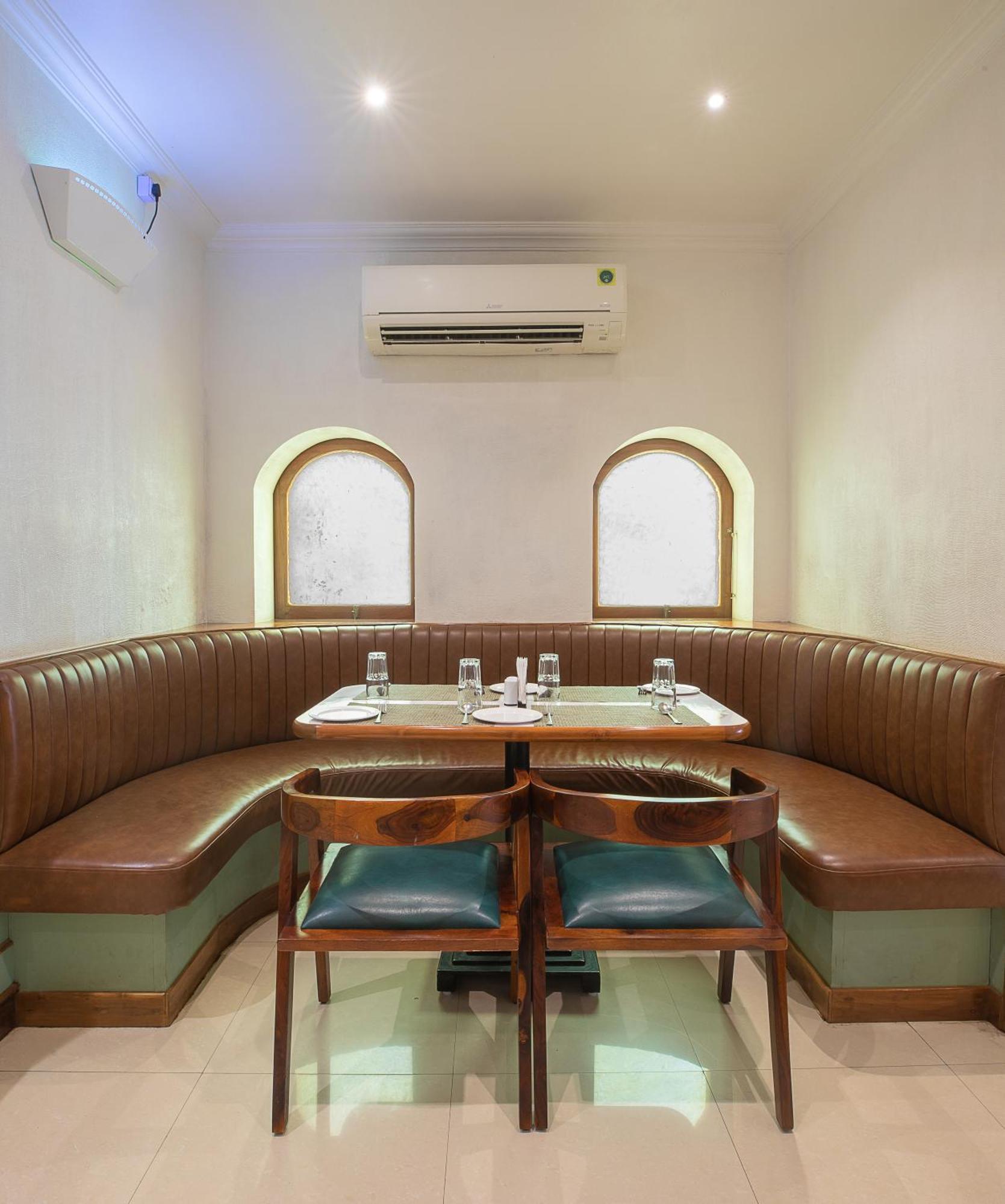 Avon Ruby Dadar Hotel