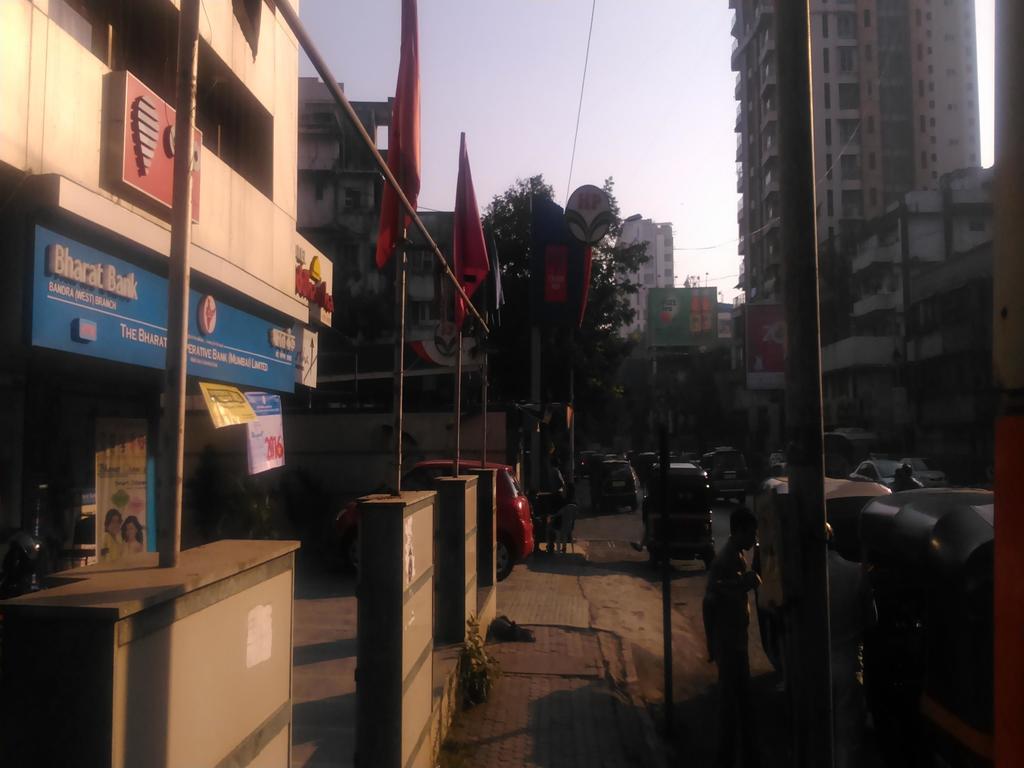 Oyo Bandra West Hotel