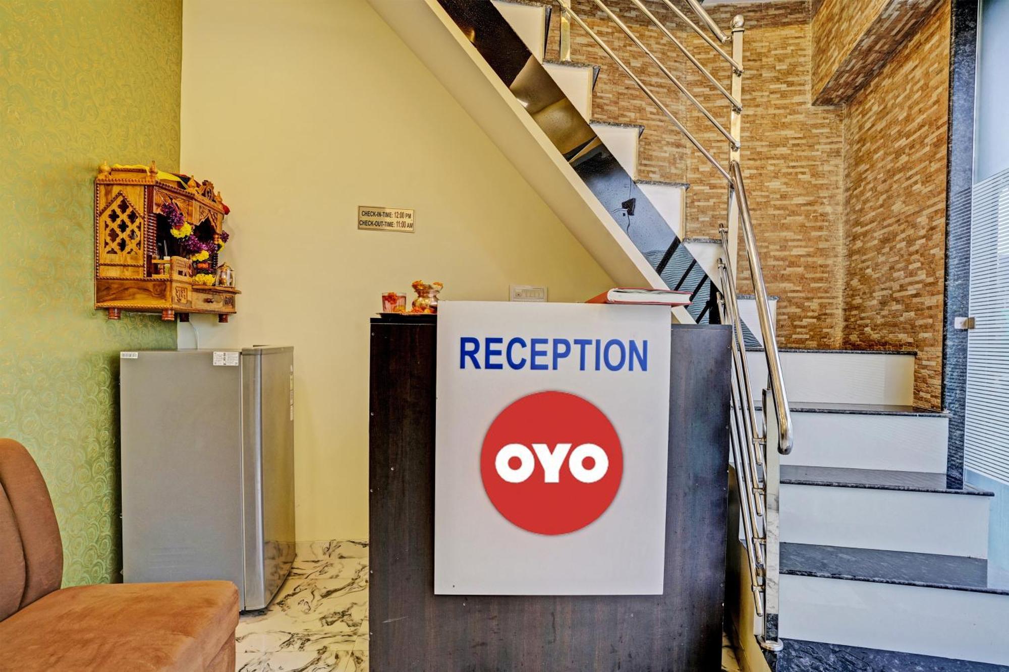 Oyo Flagship Nine Hills Mumbai