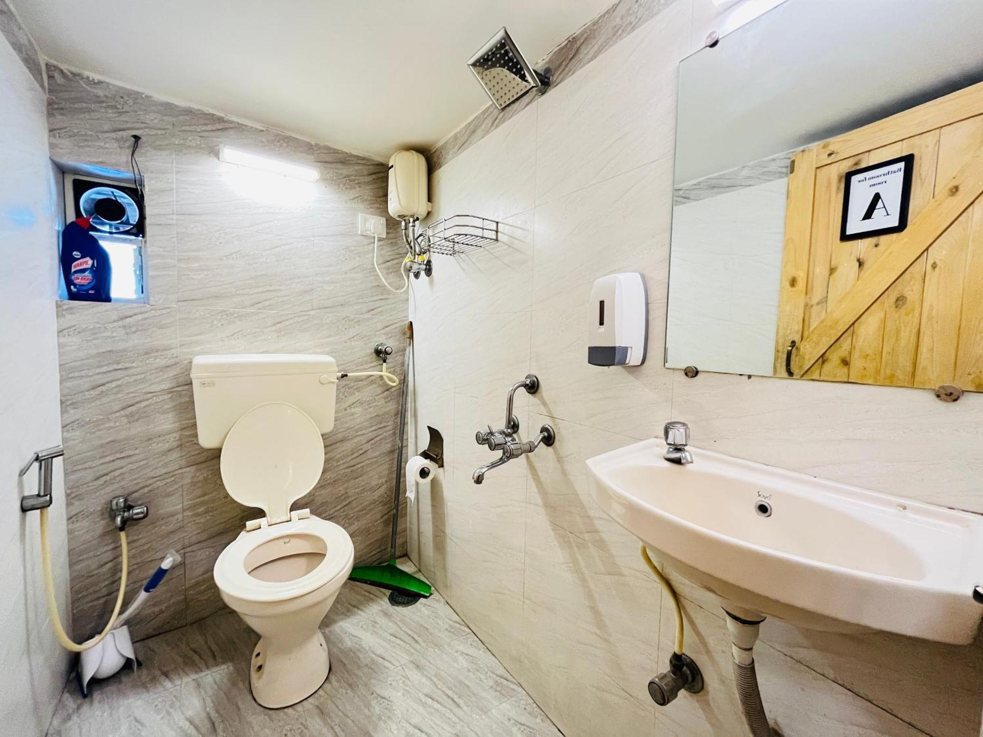 Rose 3bhk Bandra W By The Company - Eco Apartment