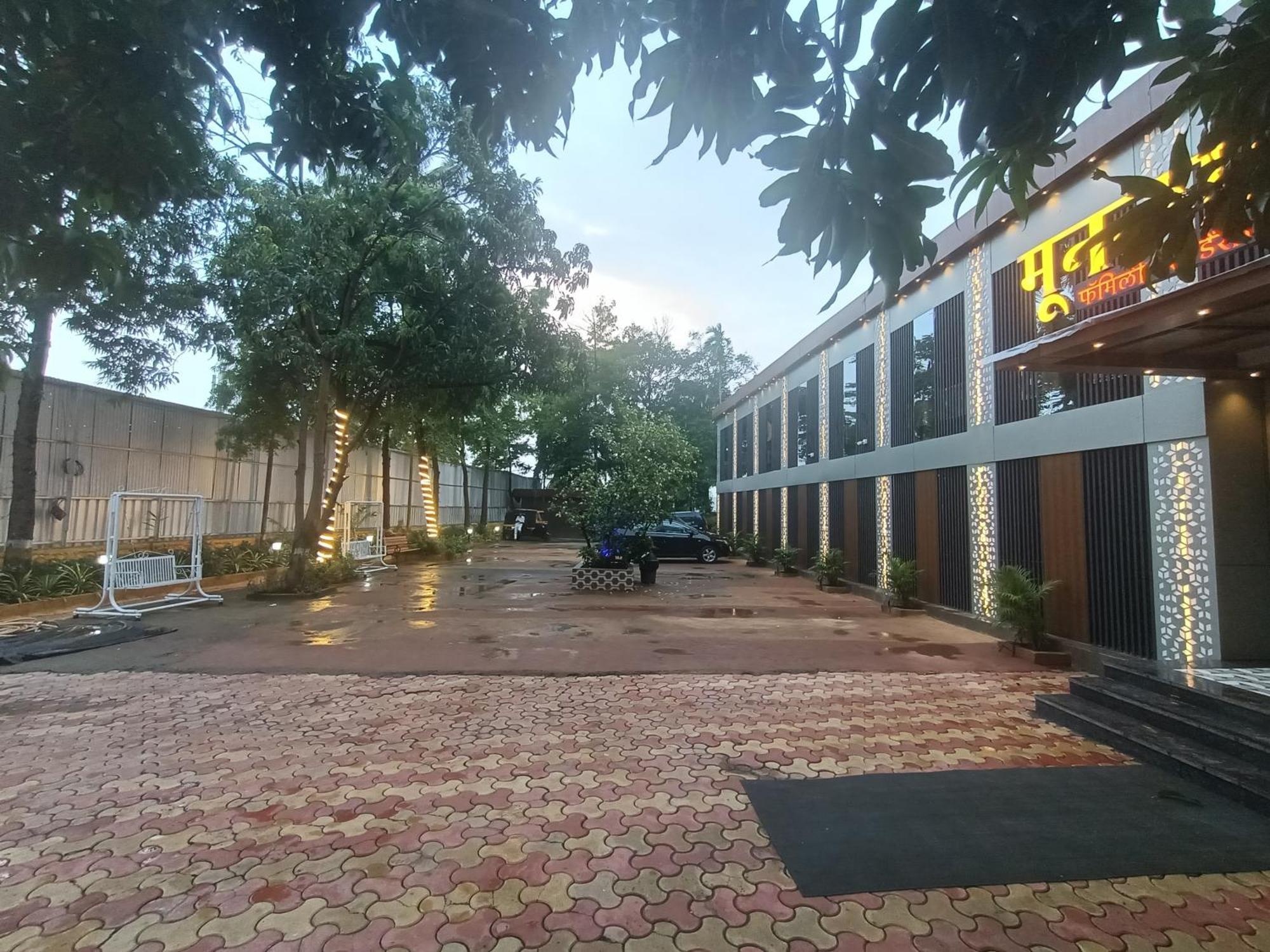 Moon Lite Residency - Marve Road Malad West 2* Mumbai