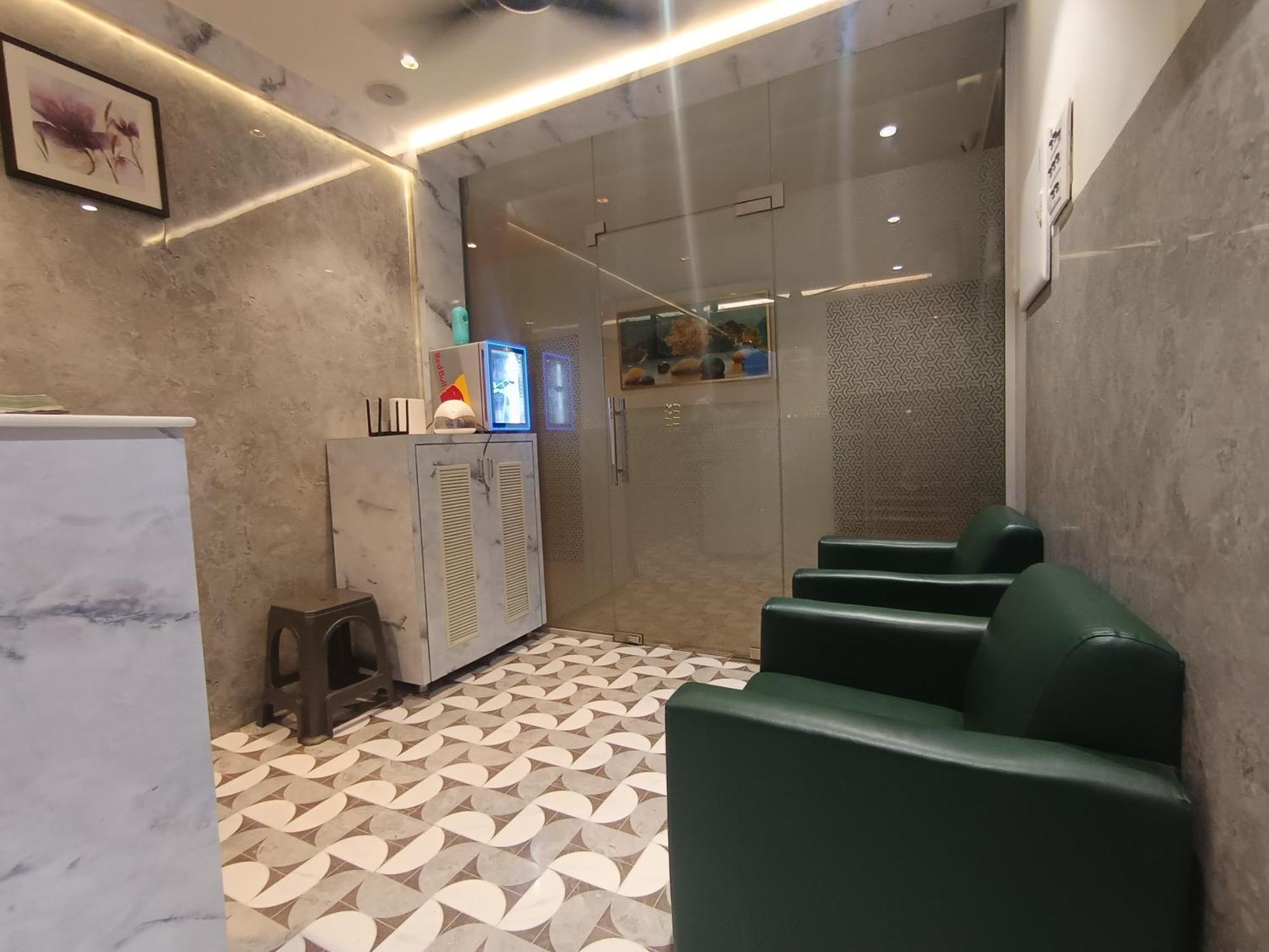 Hotel Moon Lite Residency - Marve Road Malad West Mumbai