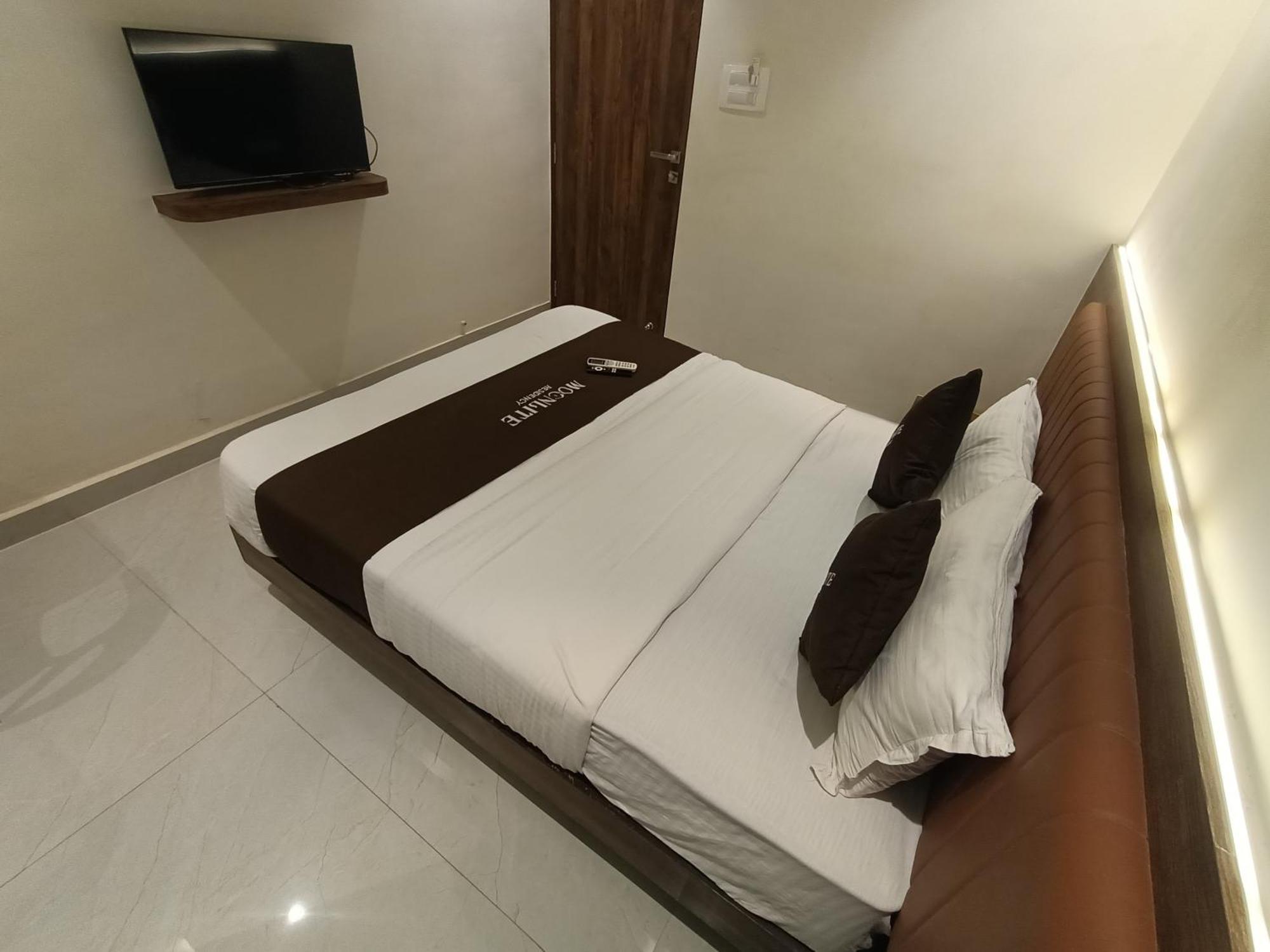 Moon Lite Residency - Marve Road Malad West