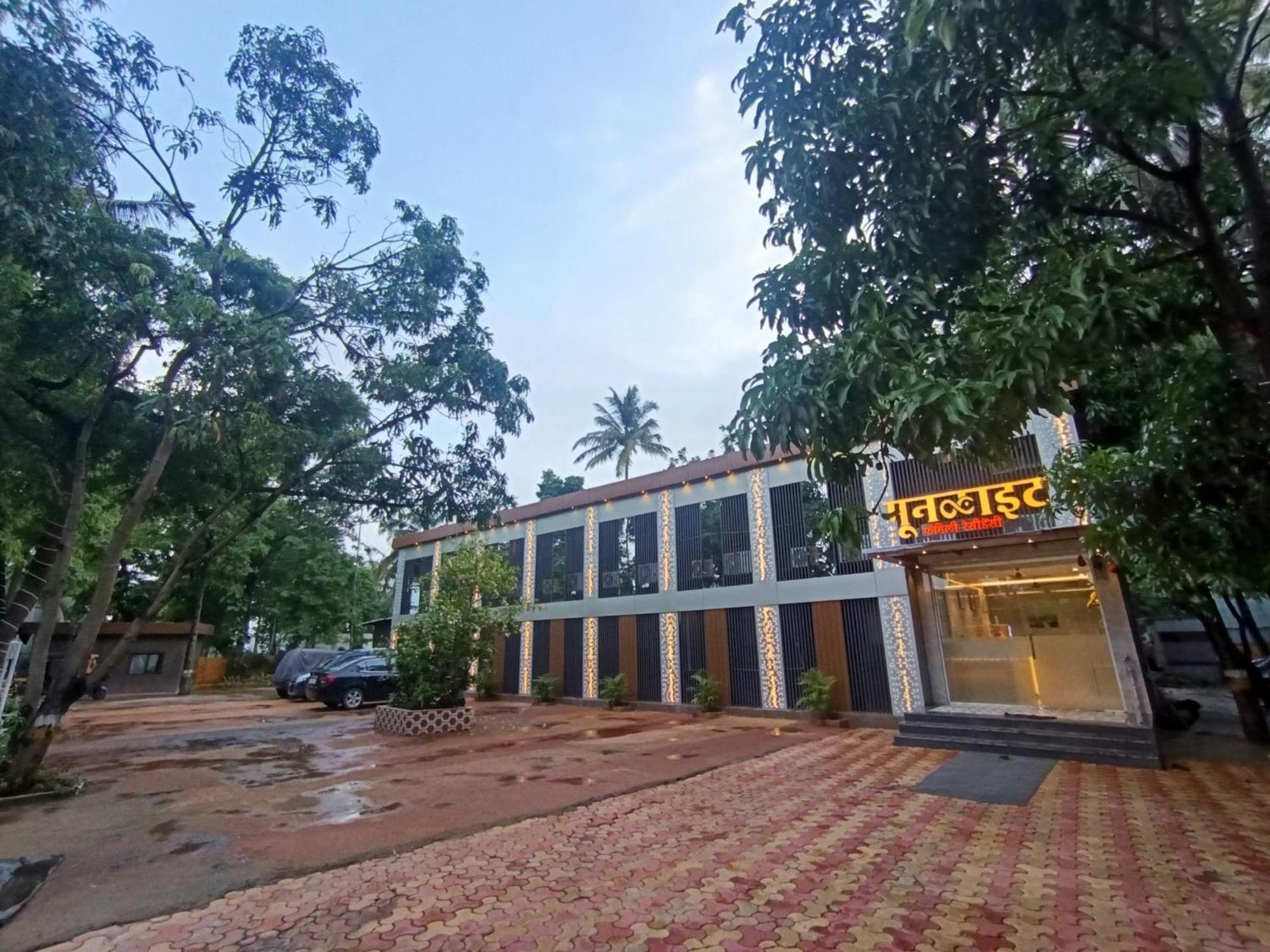 Moon Lite Residency - Marve Road Malad West 2* Mumbai