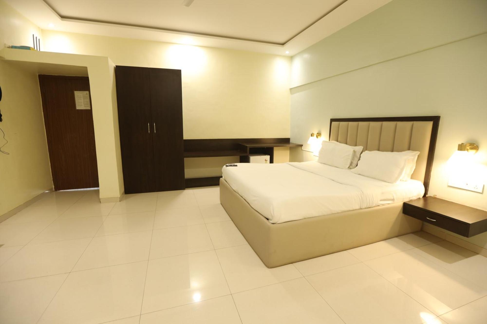 Hotel Country By Kempinski And - International Airport