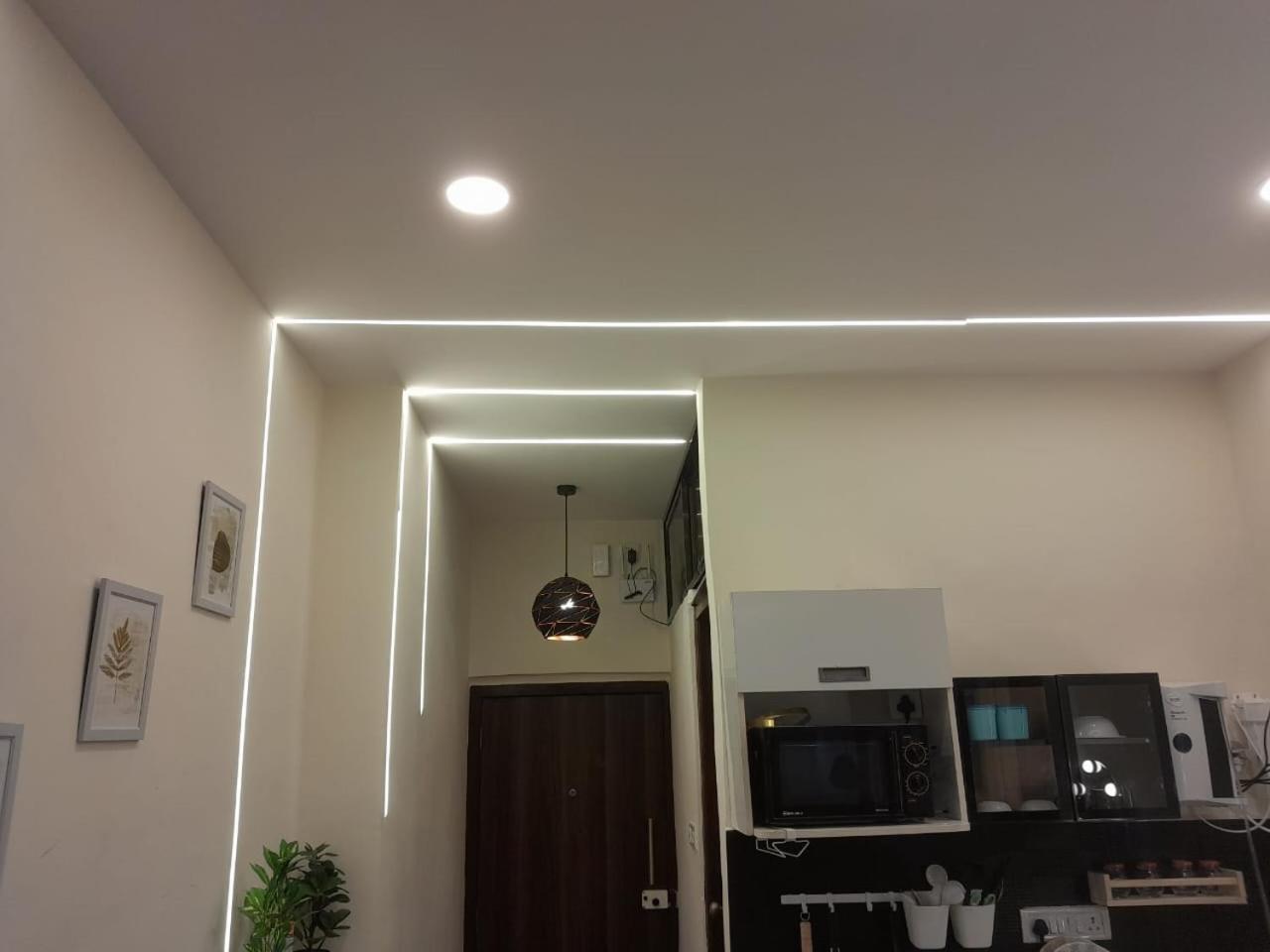 Ivy Splendour Private A, Oshiwara Mumbai