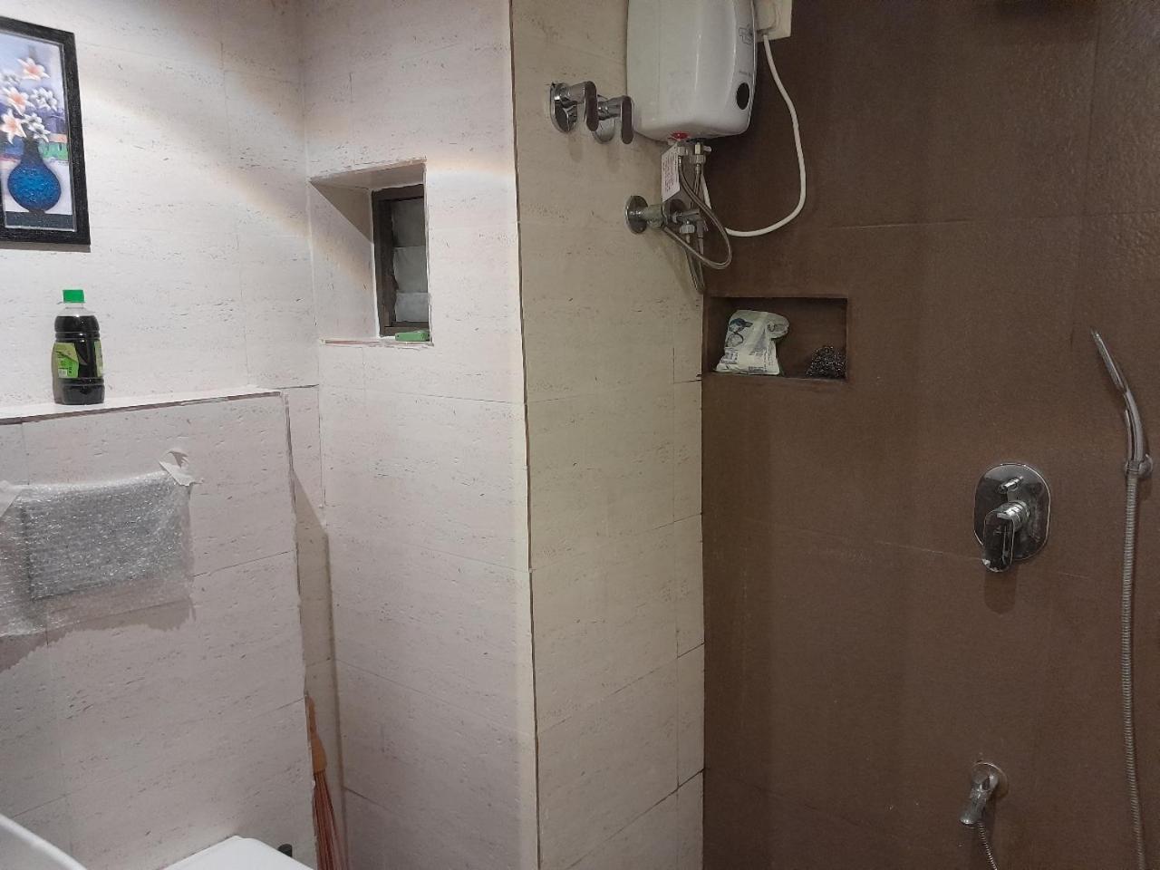 Ivy Splendour Private A, Oshiwara Apartment *