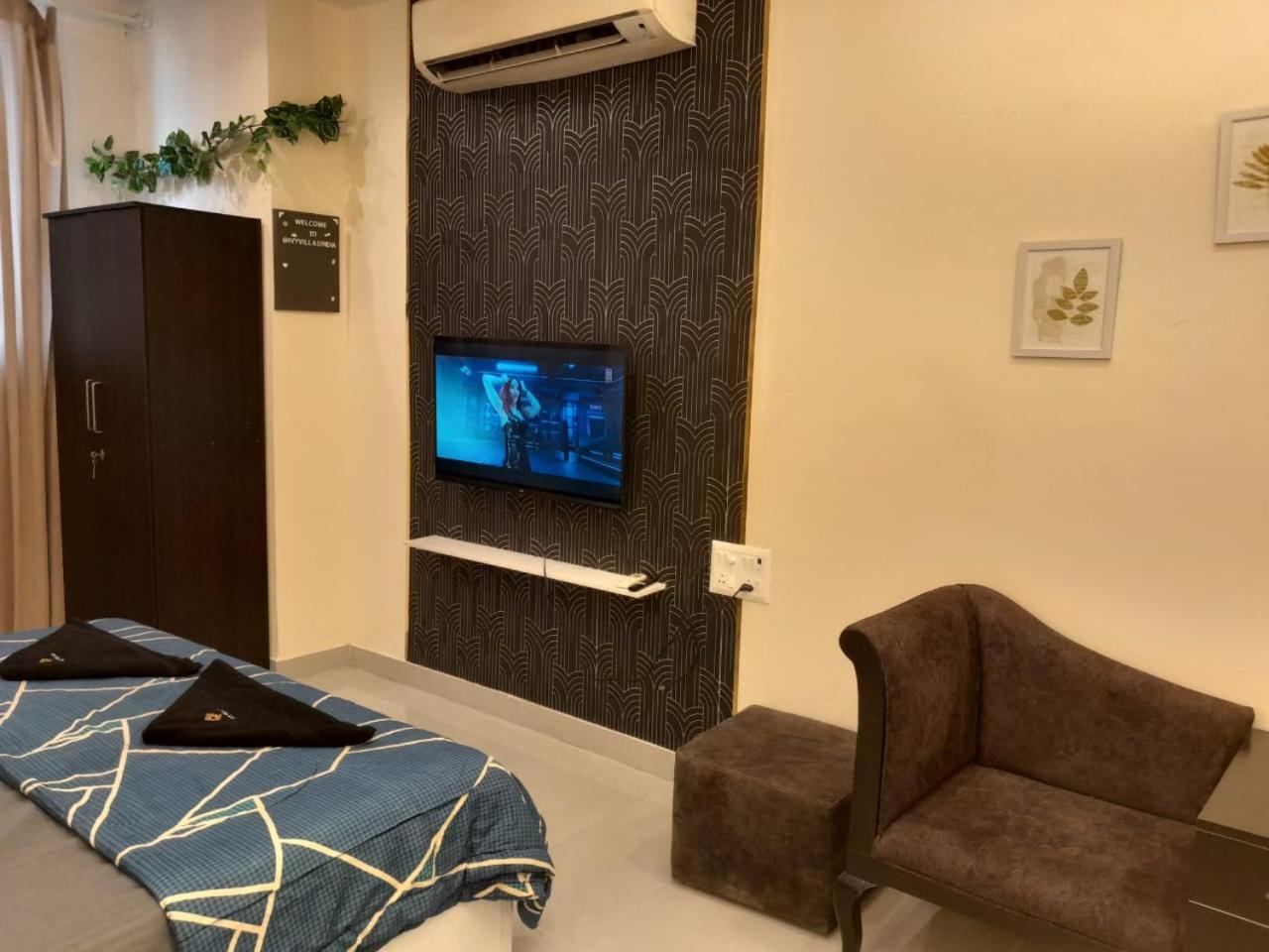 Ivy Splendour Private A, Oshiwara Apartment Mumbai