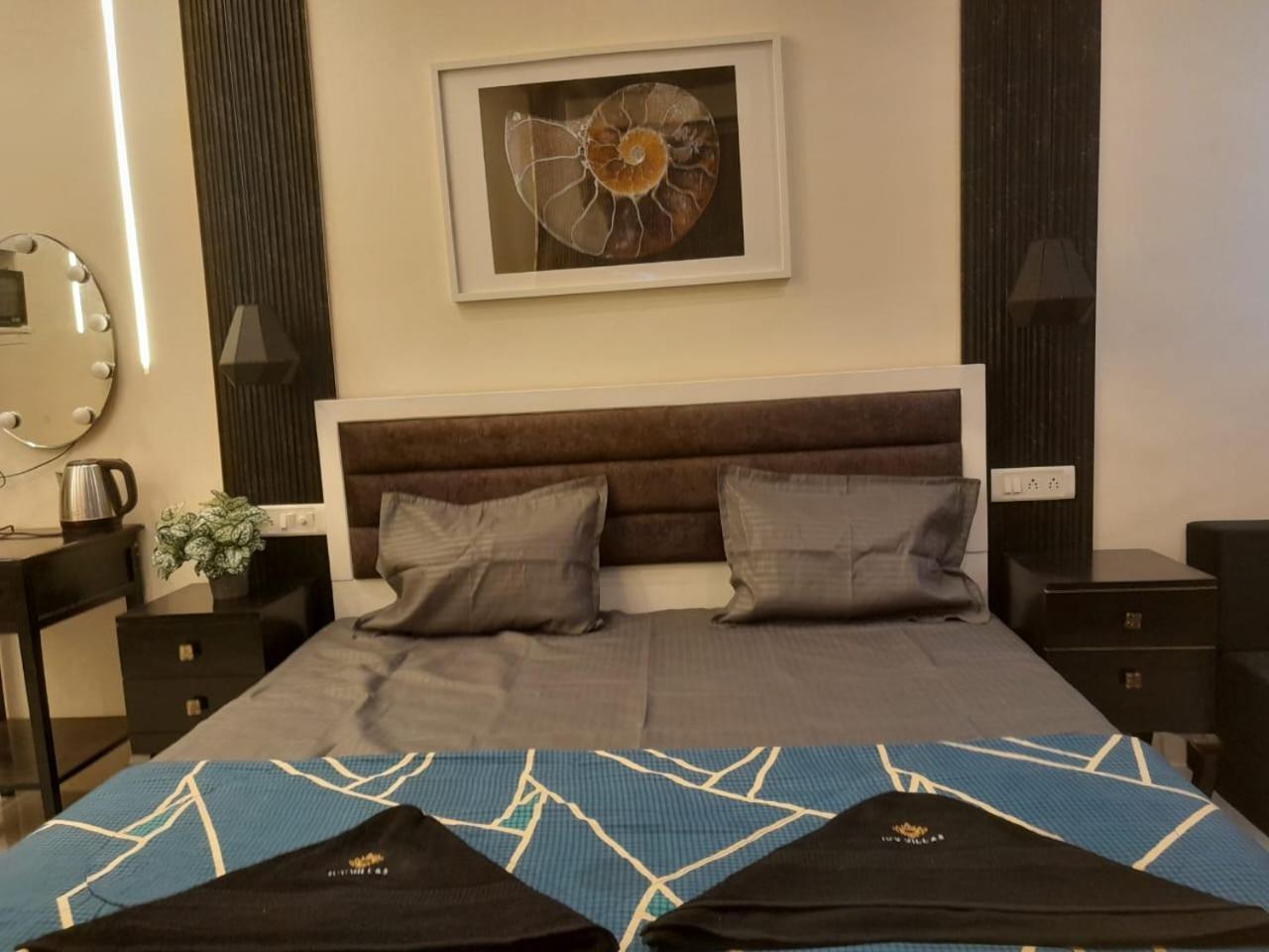 Ivy Splendour Private A, Oshiwara * Mumbai