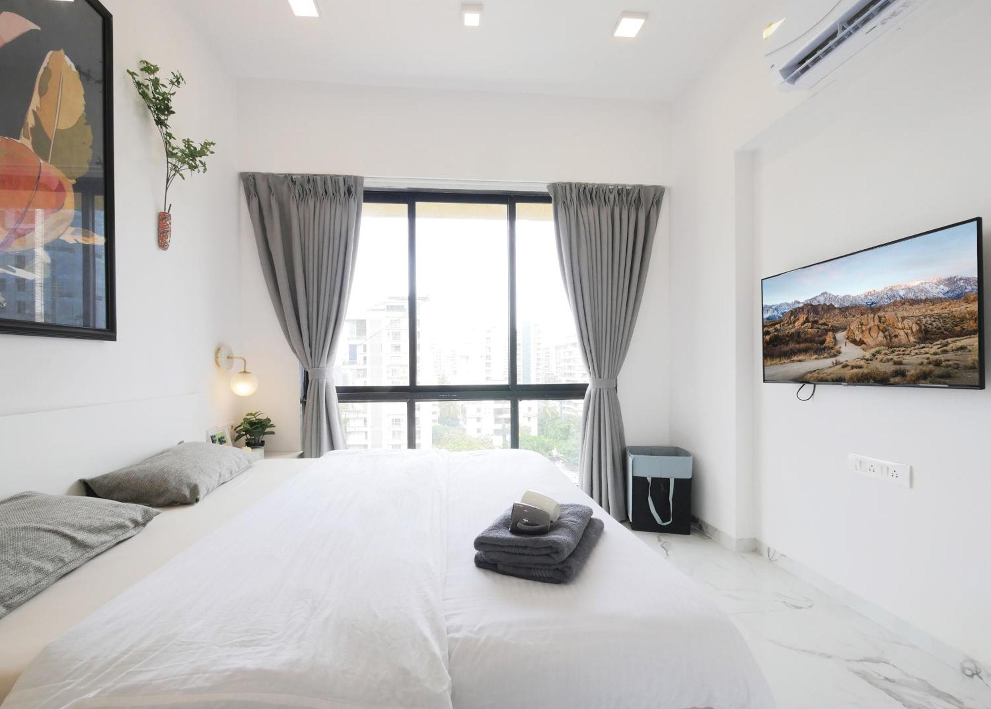 Gj Premium Shared Bandra W Homestay