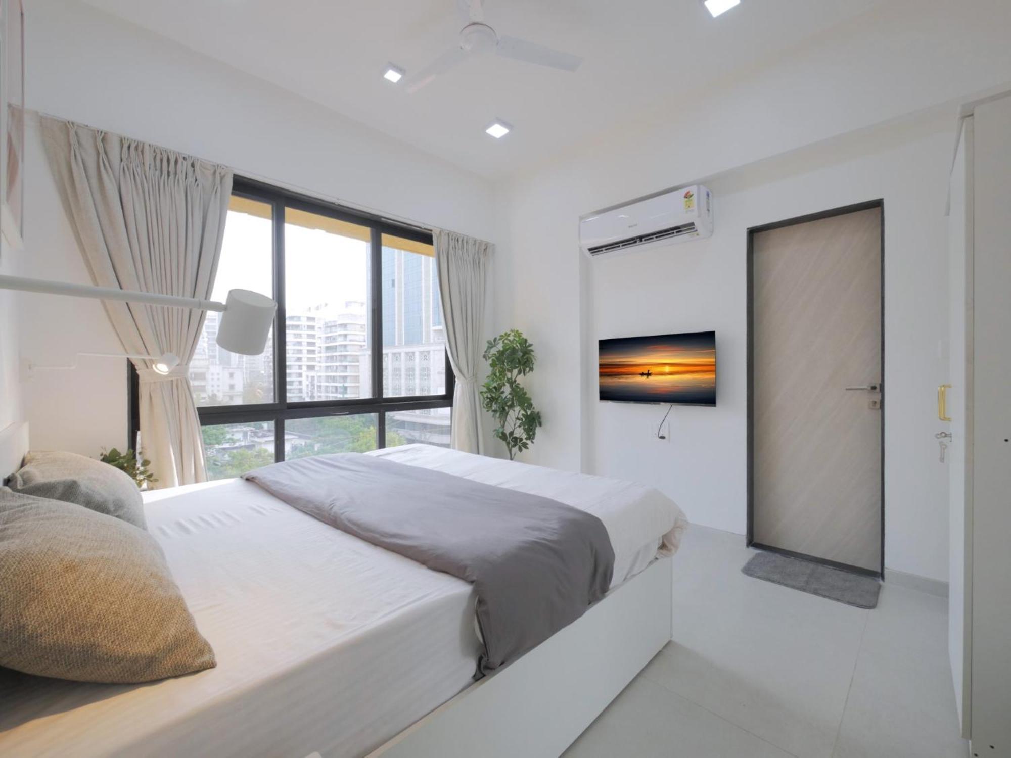 Gj Premium Shared Bandra W * Mumbai