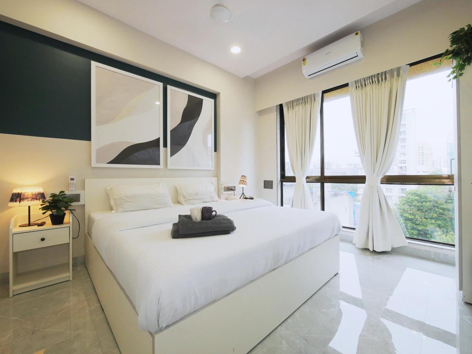 Gj Premium Shared Bandra W