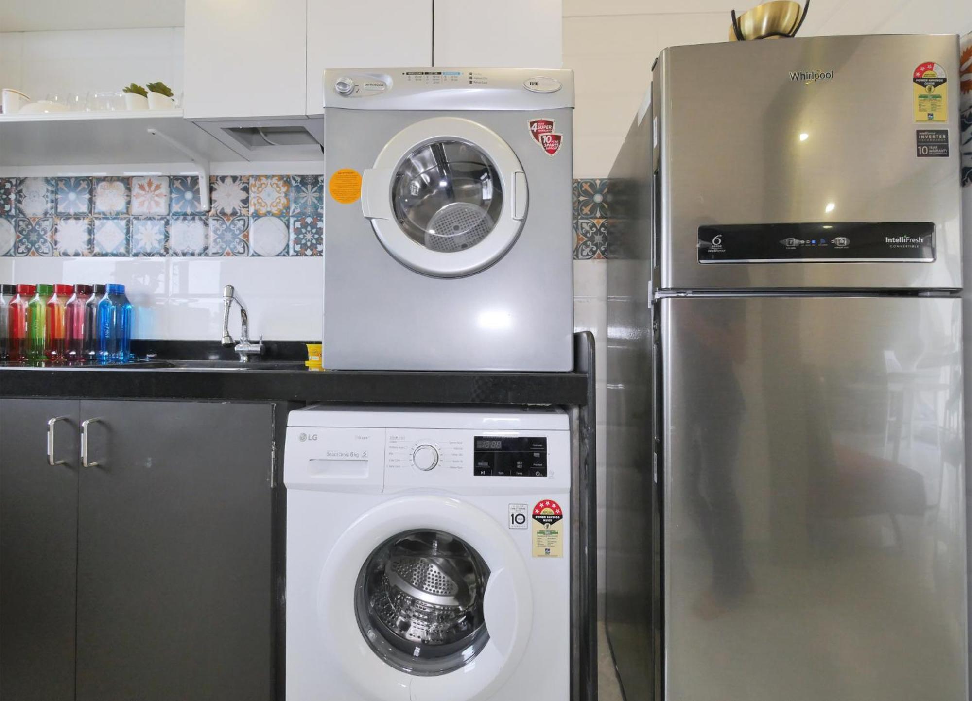 Gj Premium Shared Bandra W Homestay