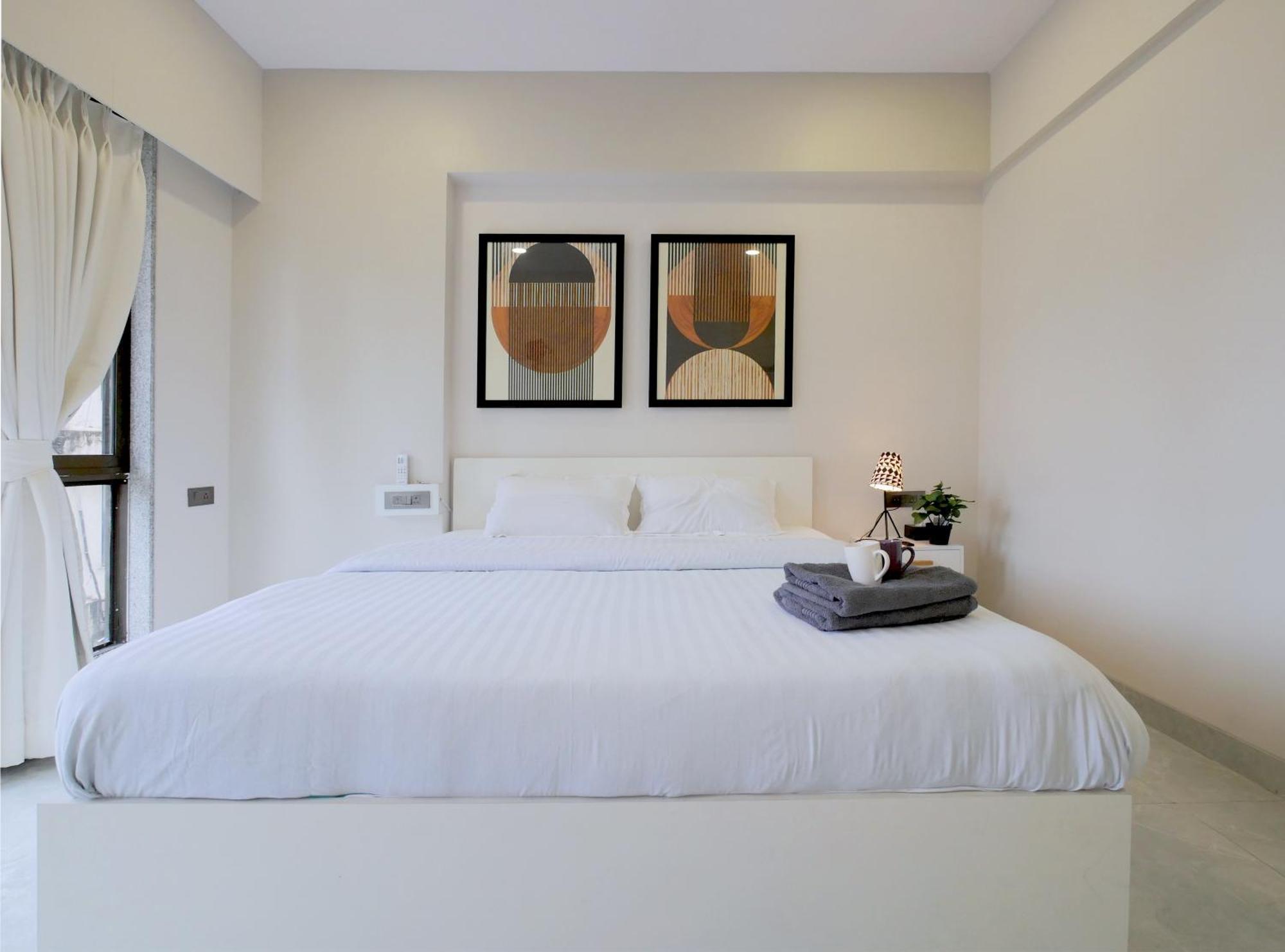 Gj Premium Shared Bandra W Homestay *