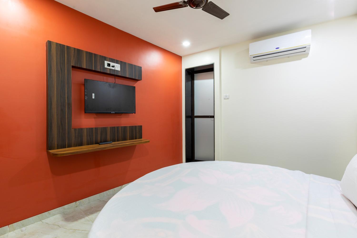 Hotel Samrat Palace Mumbai