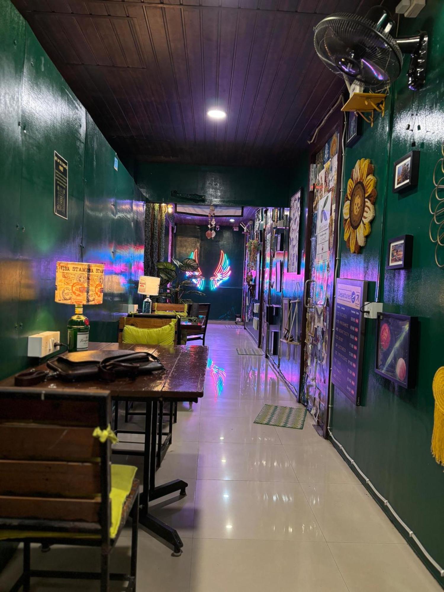 Hostel Forrest *