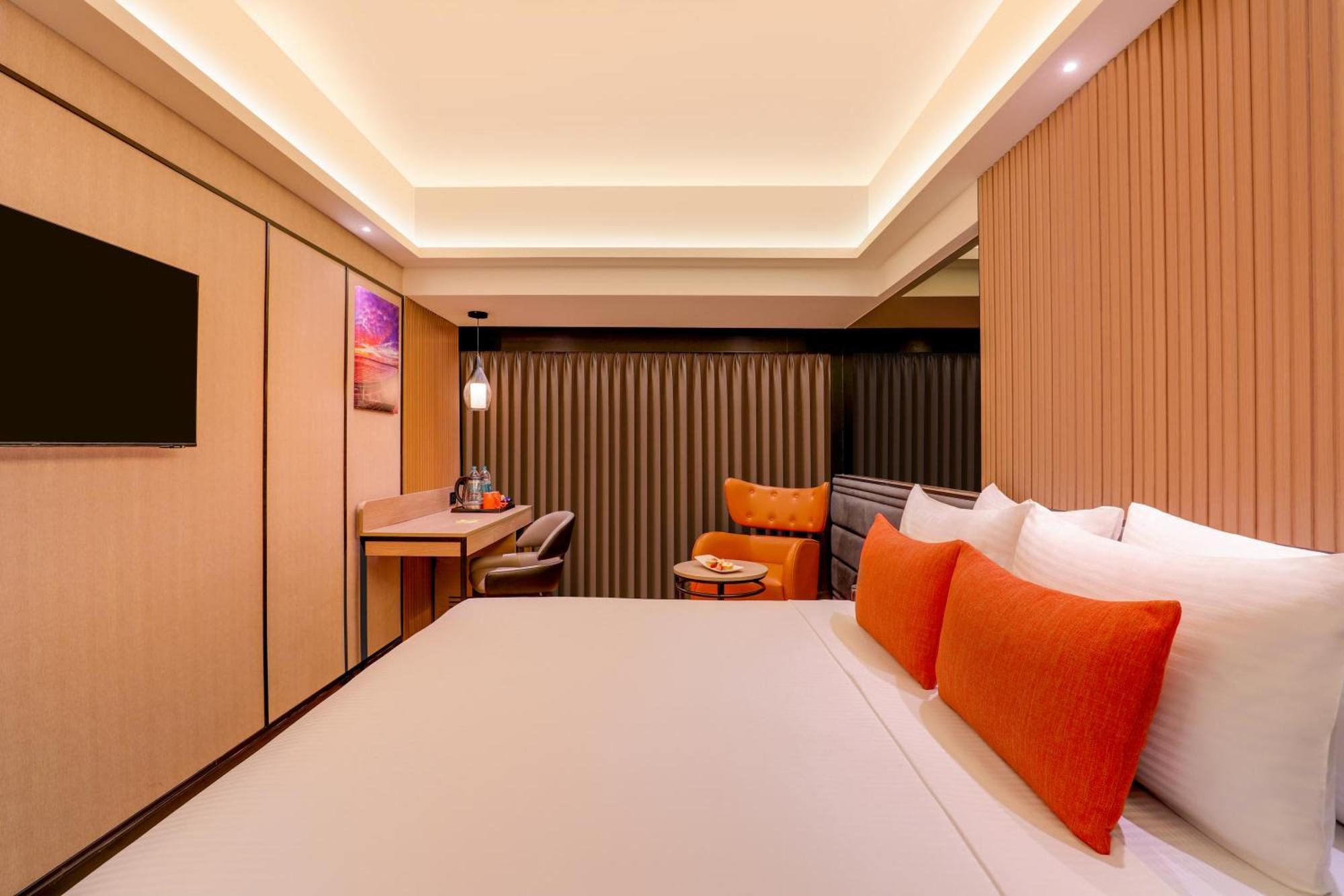 Lemon Tree Premier, Malad, Hotel 4*