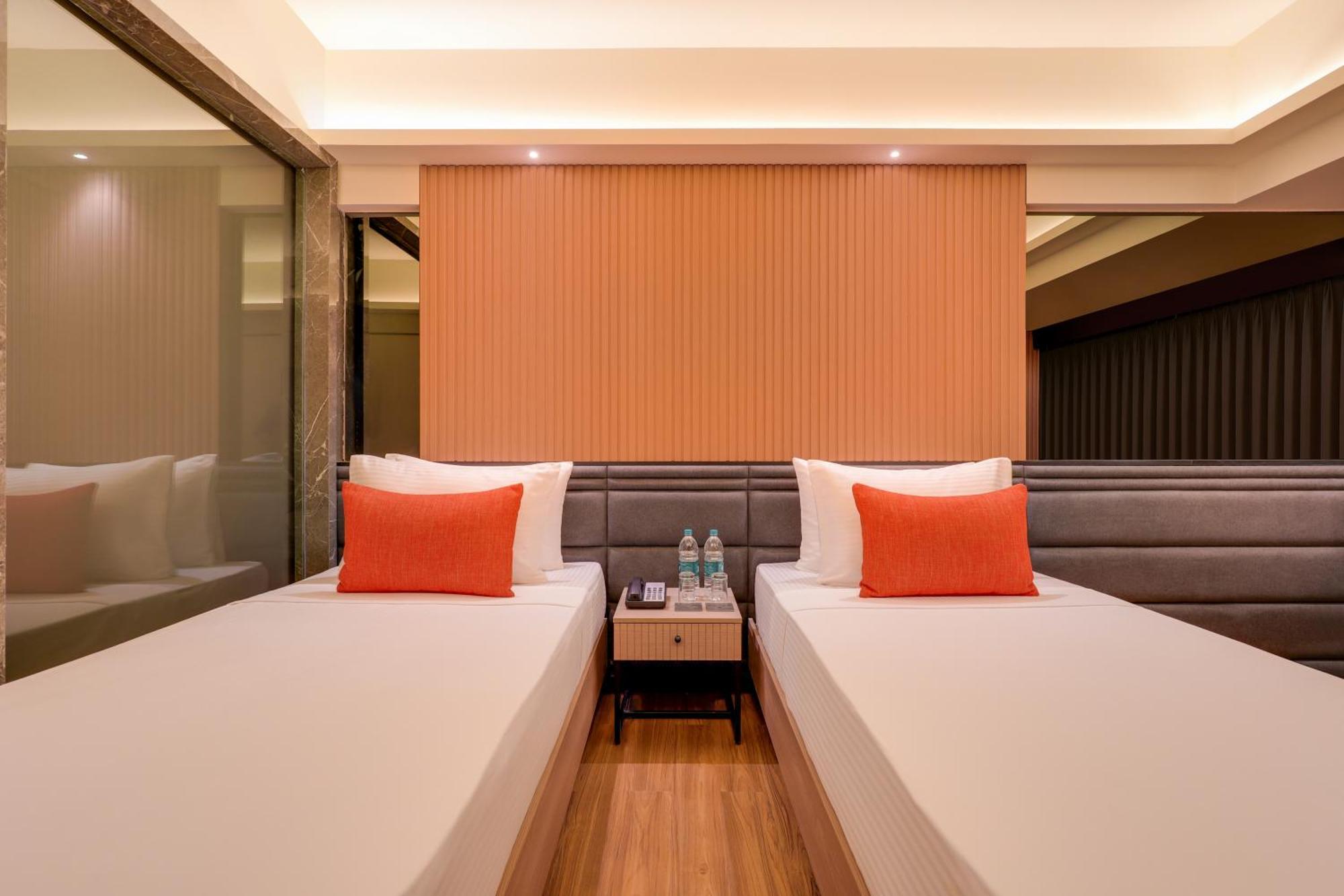 Lemon Tree Premier, Malad, Hotel Mumbai