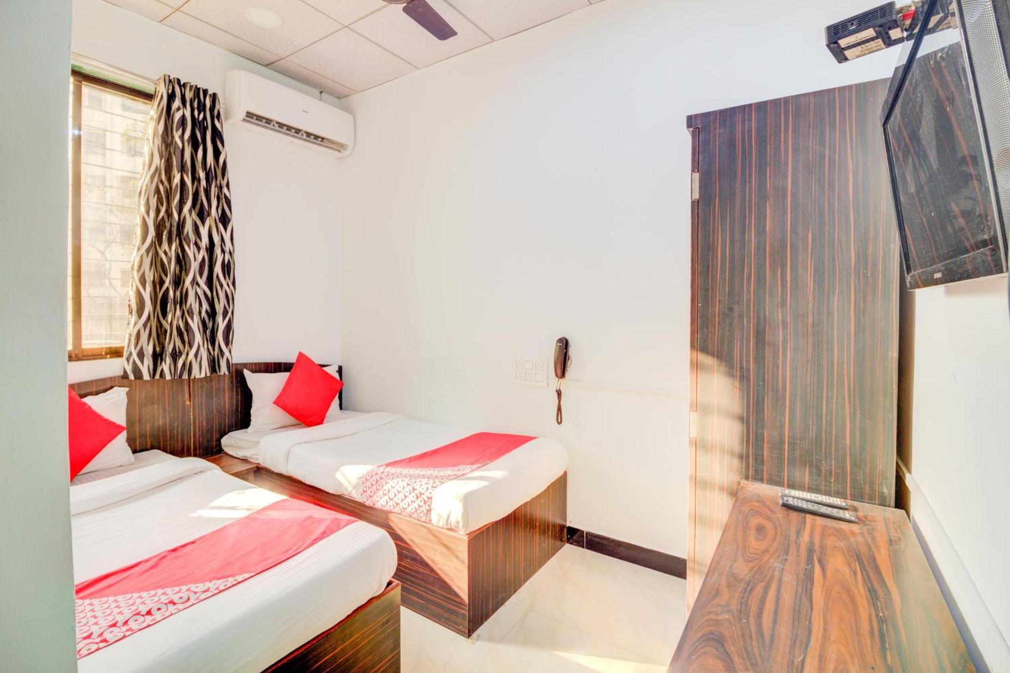 O Anjali Hotel