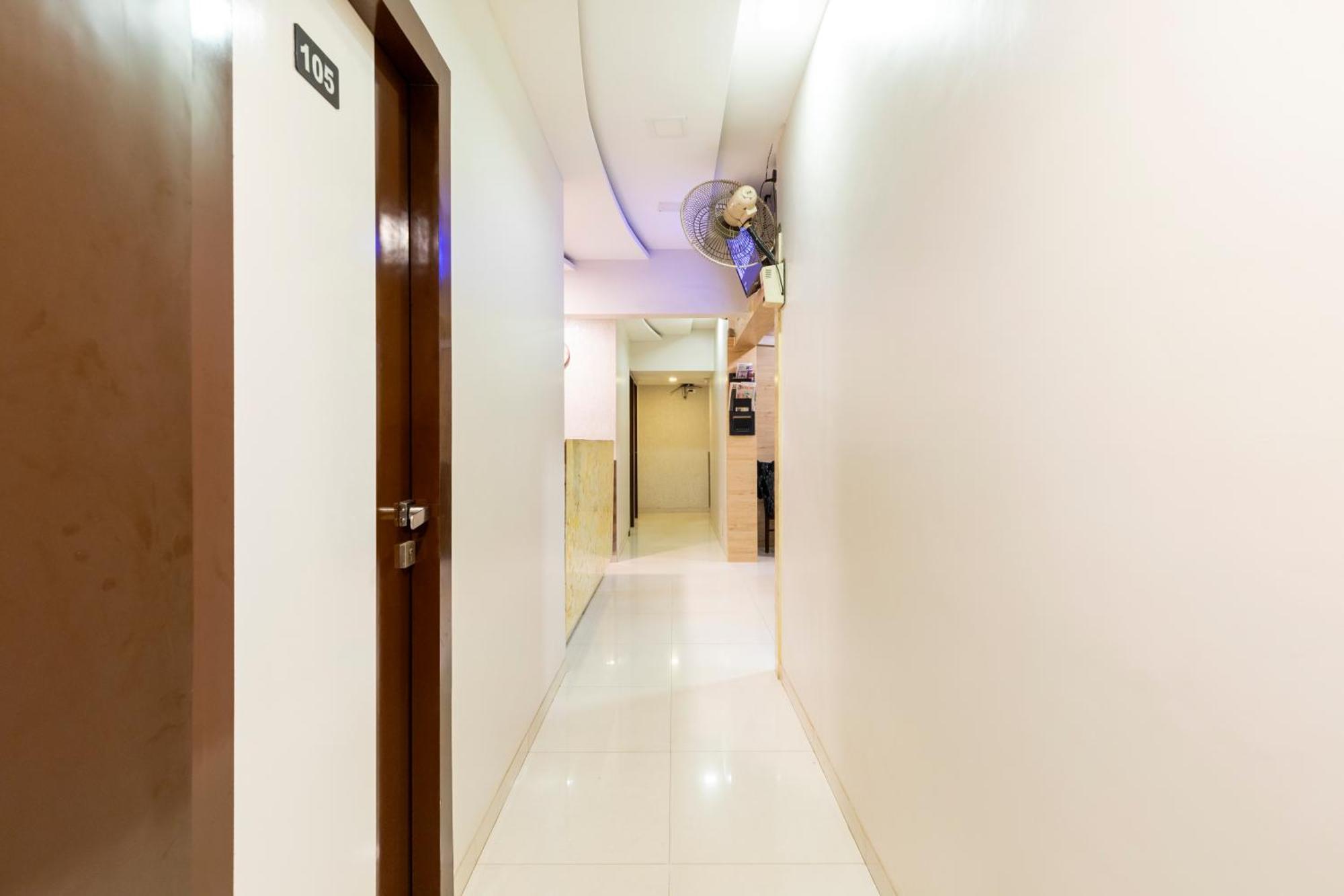 Embassy Park - Bkc 2*