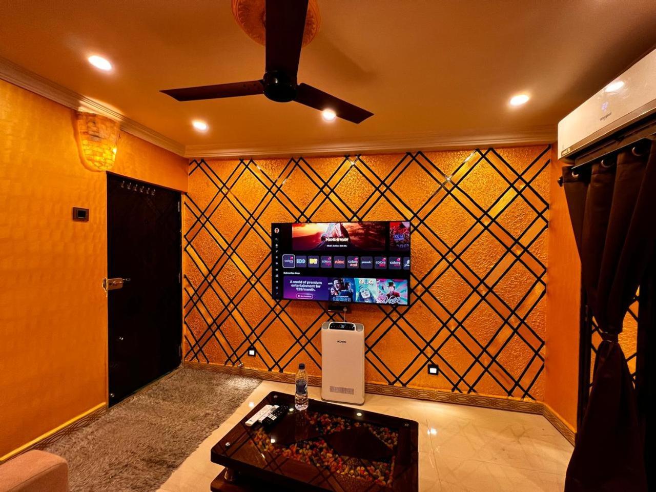 Budget In Kalina-santacruz Homestay Mumbai