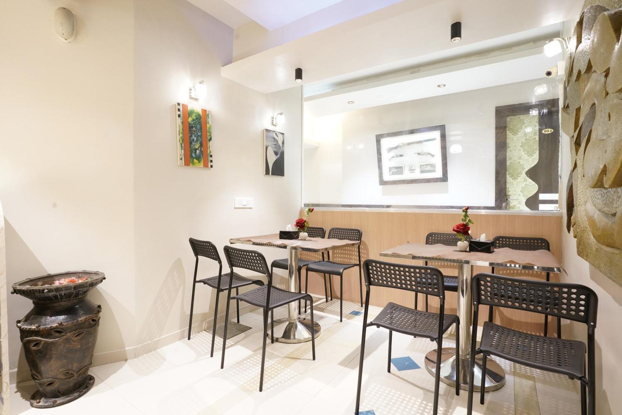 Grand Corp Inn, Near Nesco Exhibition Center 3* Mumbai