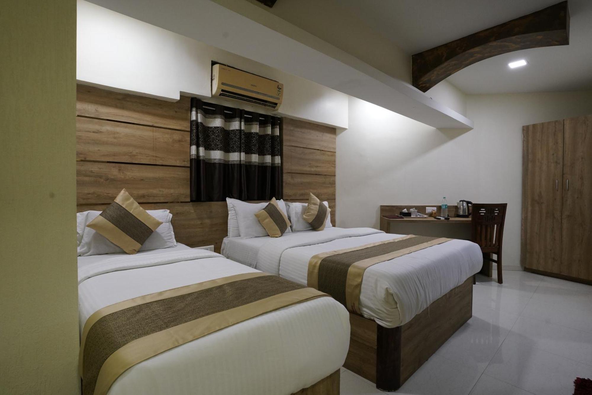Grand Corp Inn, Near Nesco Exhibition Center Mumbai