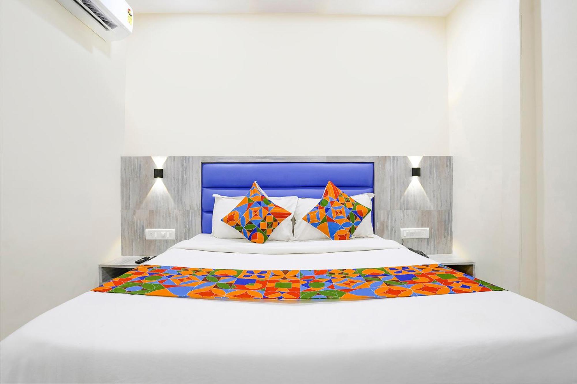 Hotel Fabexpress Good Luck Residency - Nr Nesco Exhibition Center