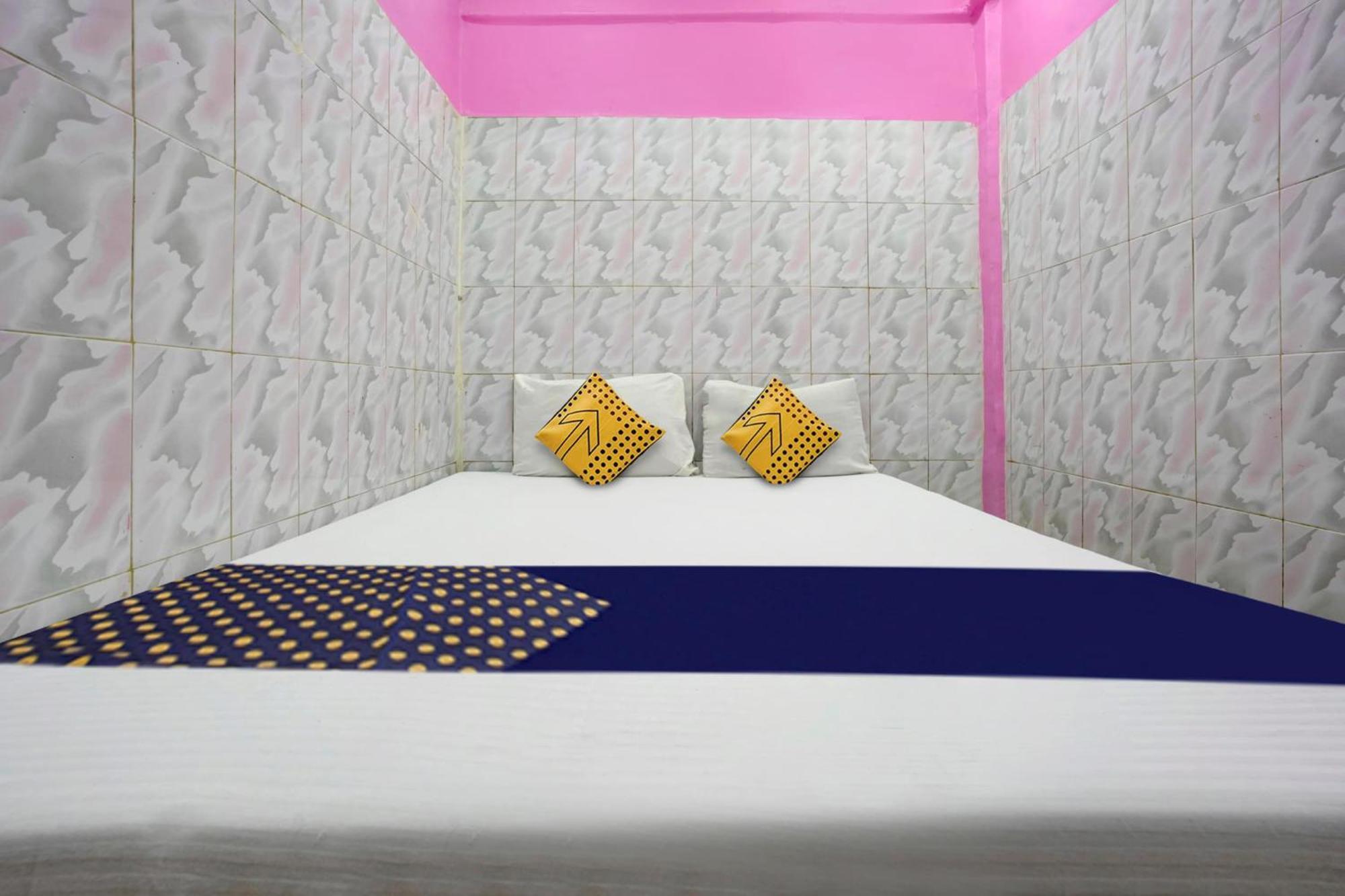 Hotel O Gulzar Hotel