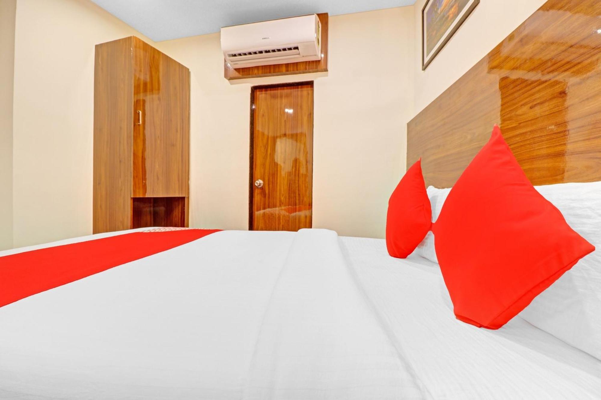 O Royal Park Hotel 4*