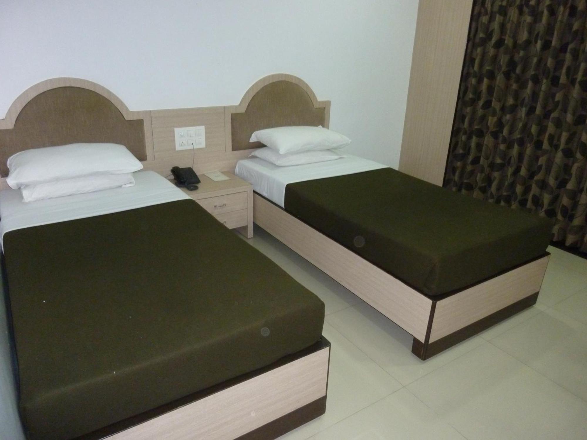 Balwas International Hotel 2*