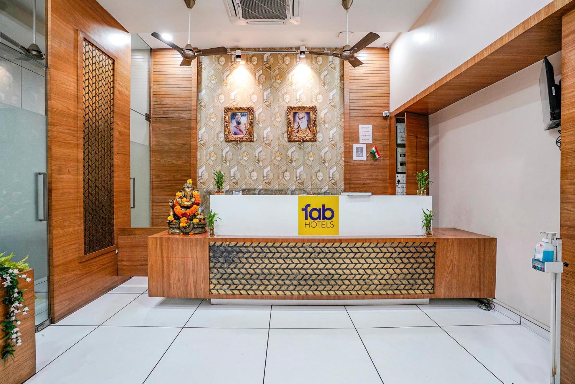 Fabhotel Neelkamal - Chembur 3*