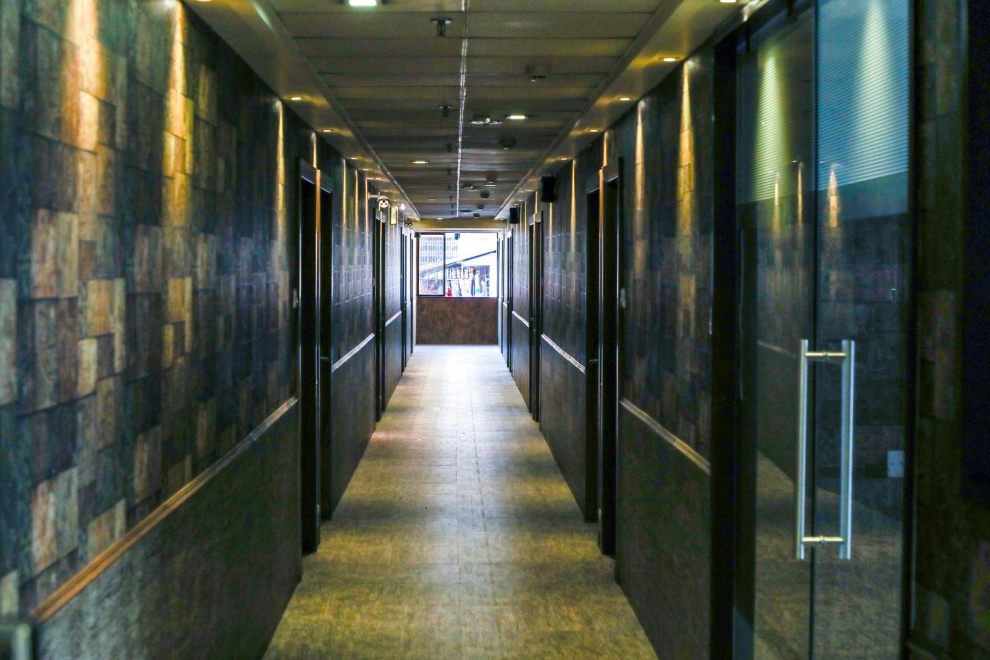 Maharana Chembur 2*