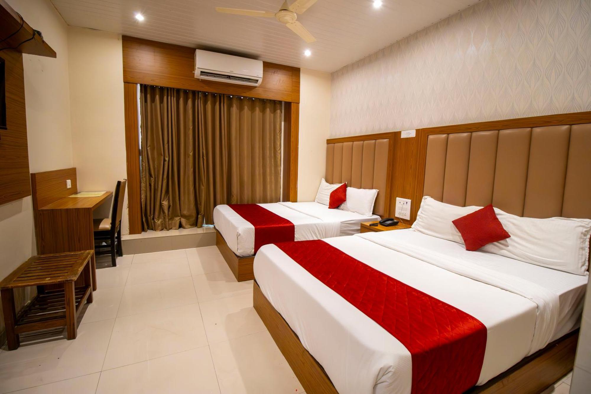 Hotel Bkc - Near Trade Center, Visa Consulate 3*