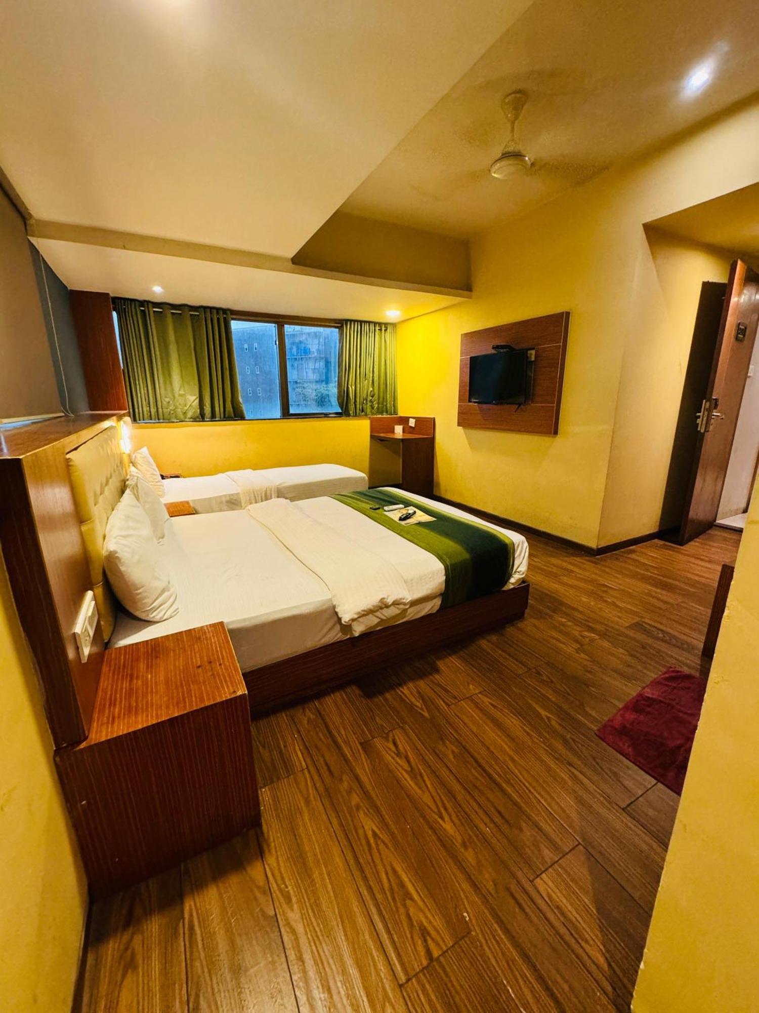 Aflon Midc Andheri East Hotel *