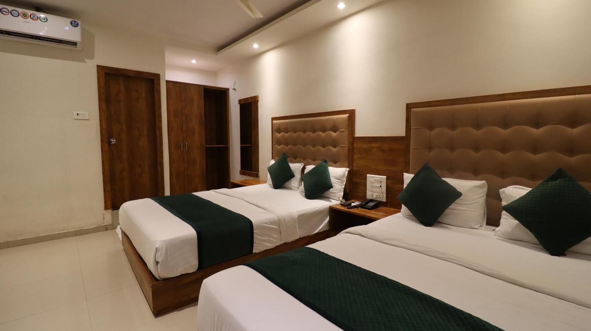 Hotel Bkc Garden - Near Us Embassy Bkc