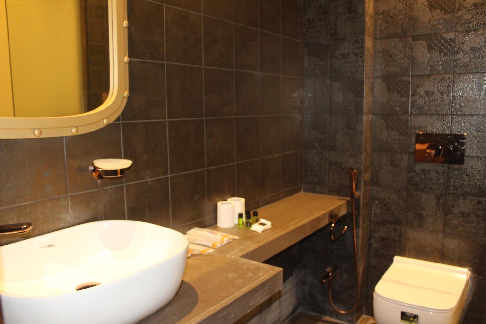 Gulf Mumbai- The Boutique Colaba