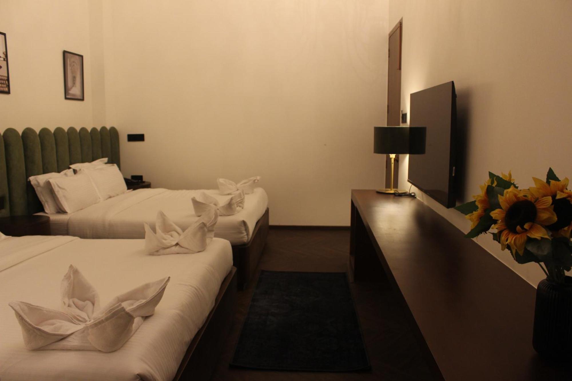 Gulf Mumbai- The Boutique Colaba
