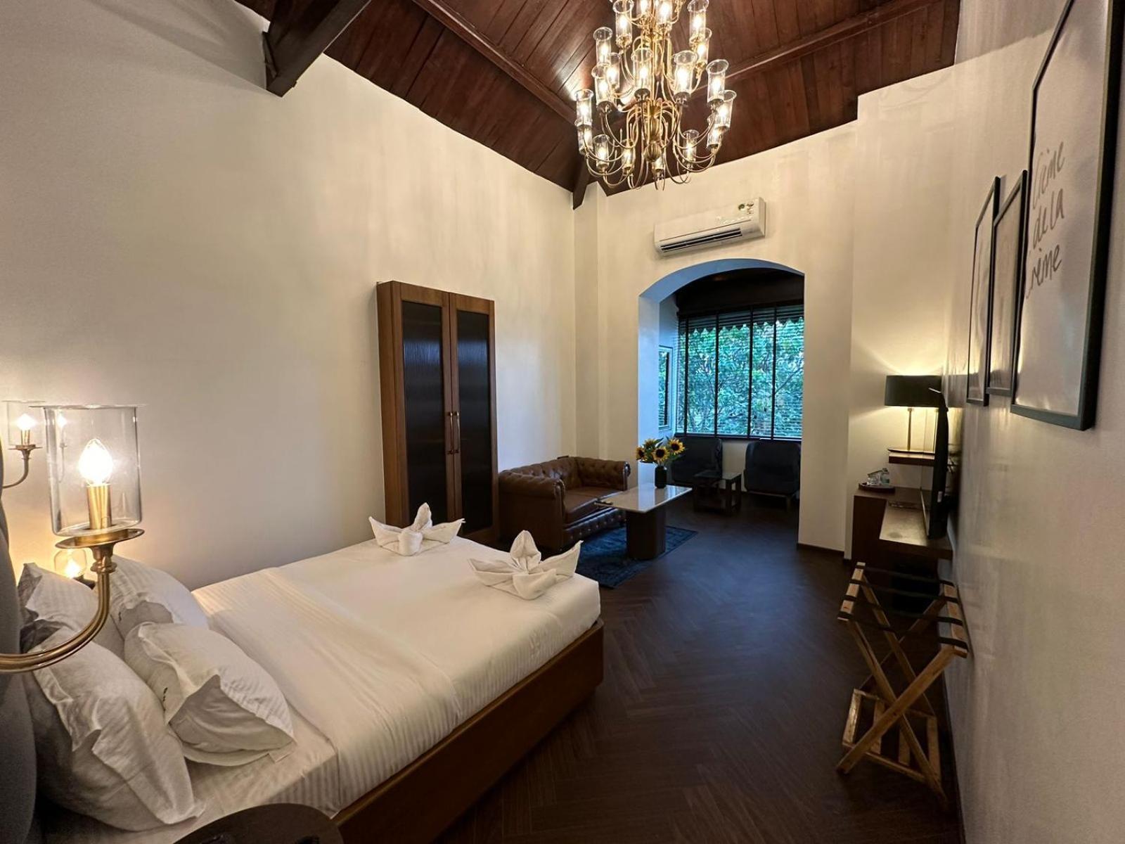 Hotel Gulf Mumbai- The Boutique Colaba Mumbai