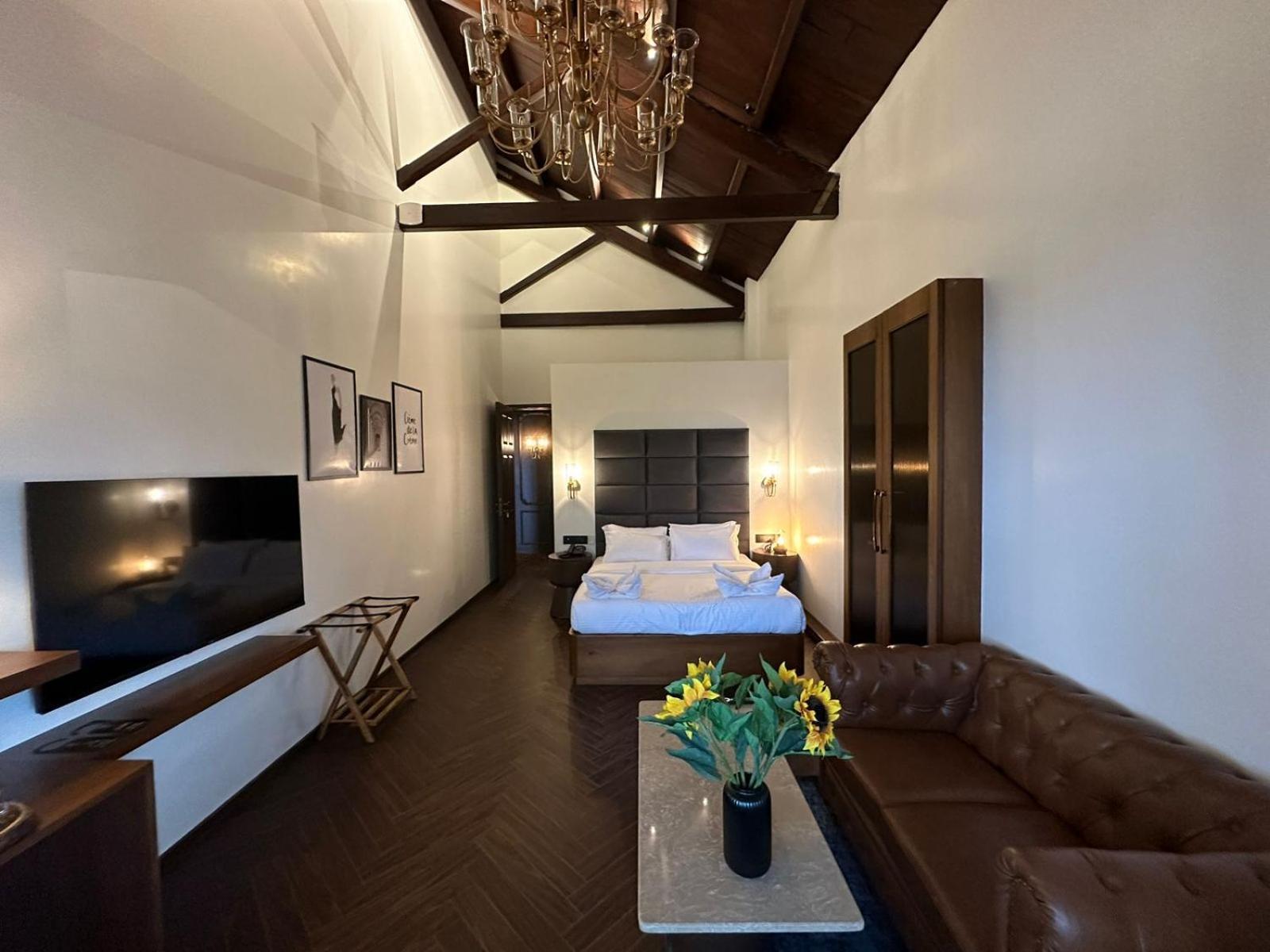 Hotel Gulf Mumbai- The Boutique Colaba