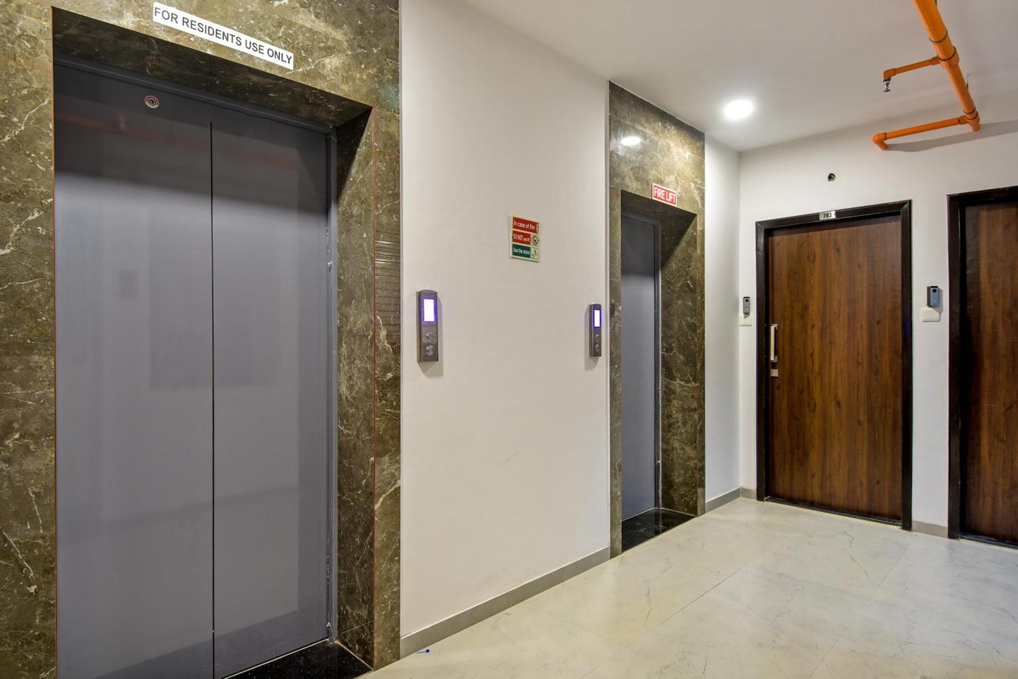 Hsquare Luxury Goregaon Apartment Mumbai