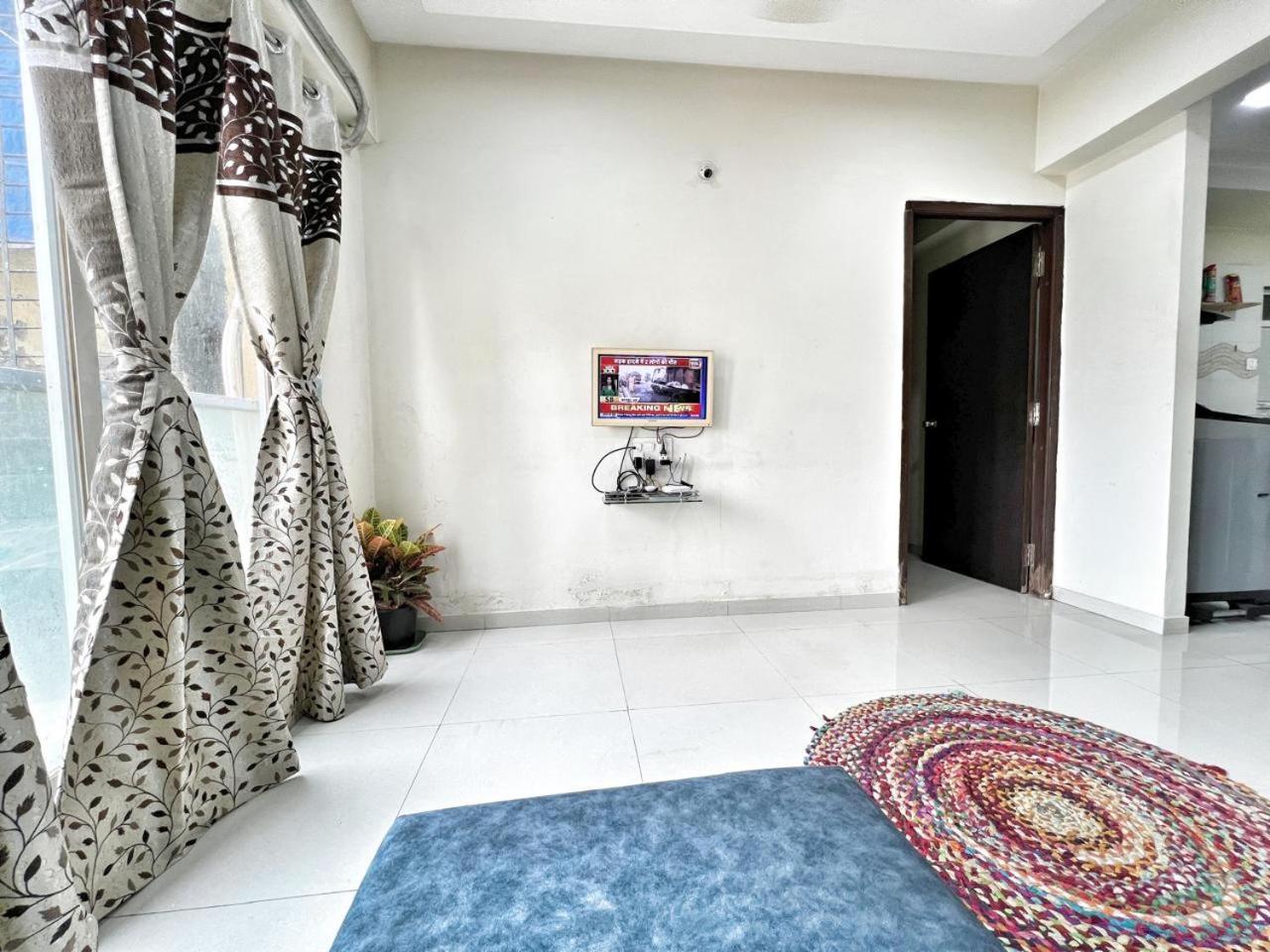 Apartment 1 Bhk Near Kokilaben Ambani Hospital Mumbai