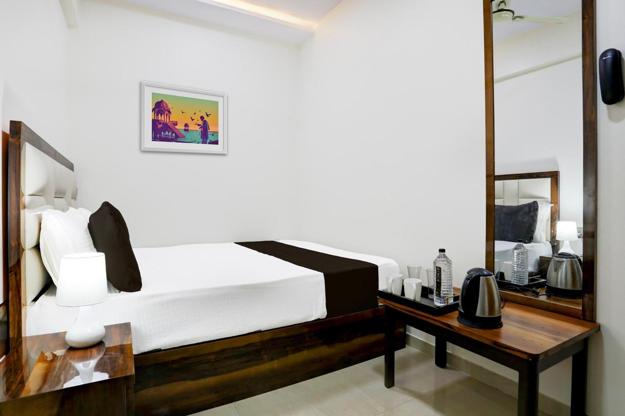 Hotel O Akshay 4*